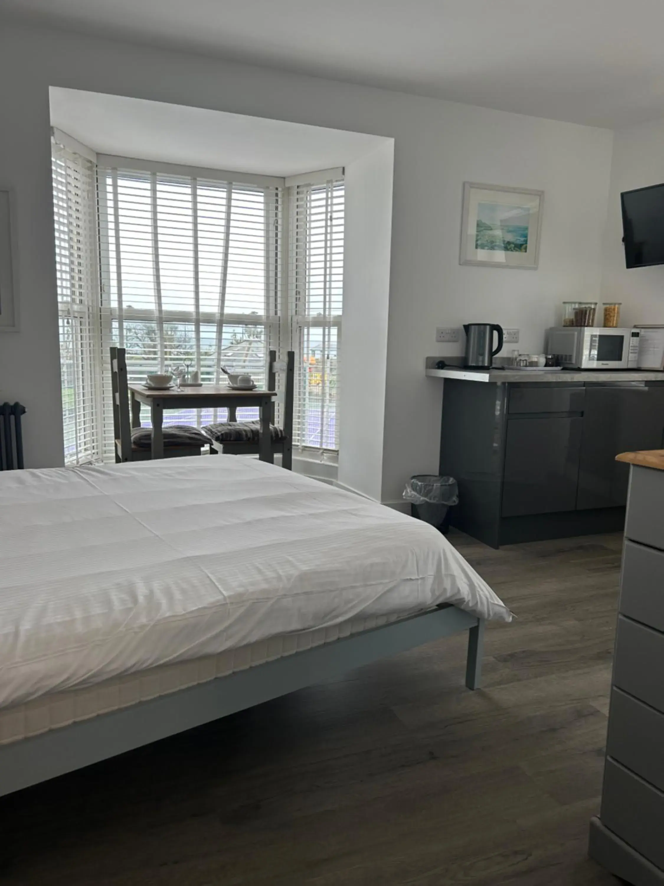 Bed in Duporth Guest House Bed in Duporth Guest House