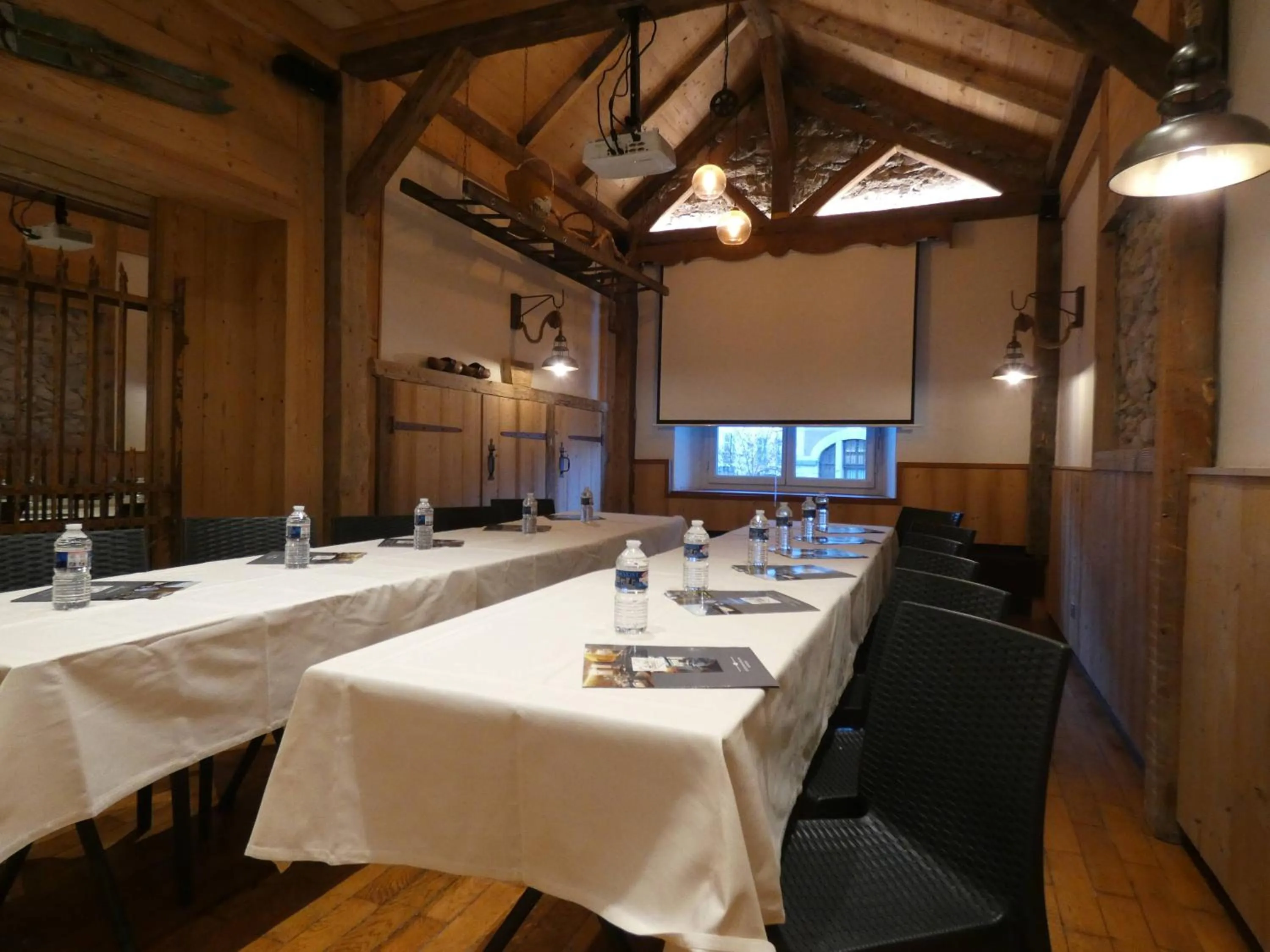 Banquet/Function facilities in Hôtel Du Midi