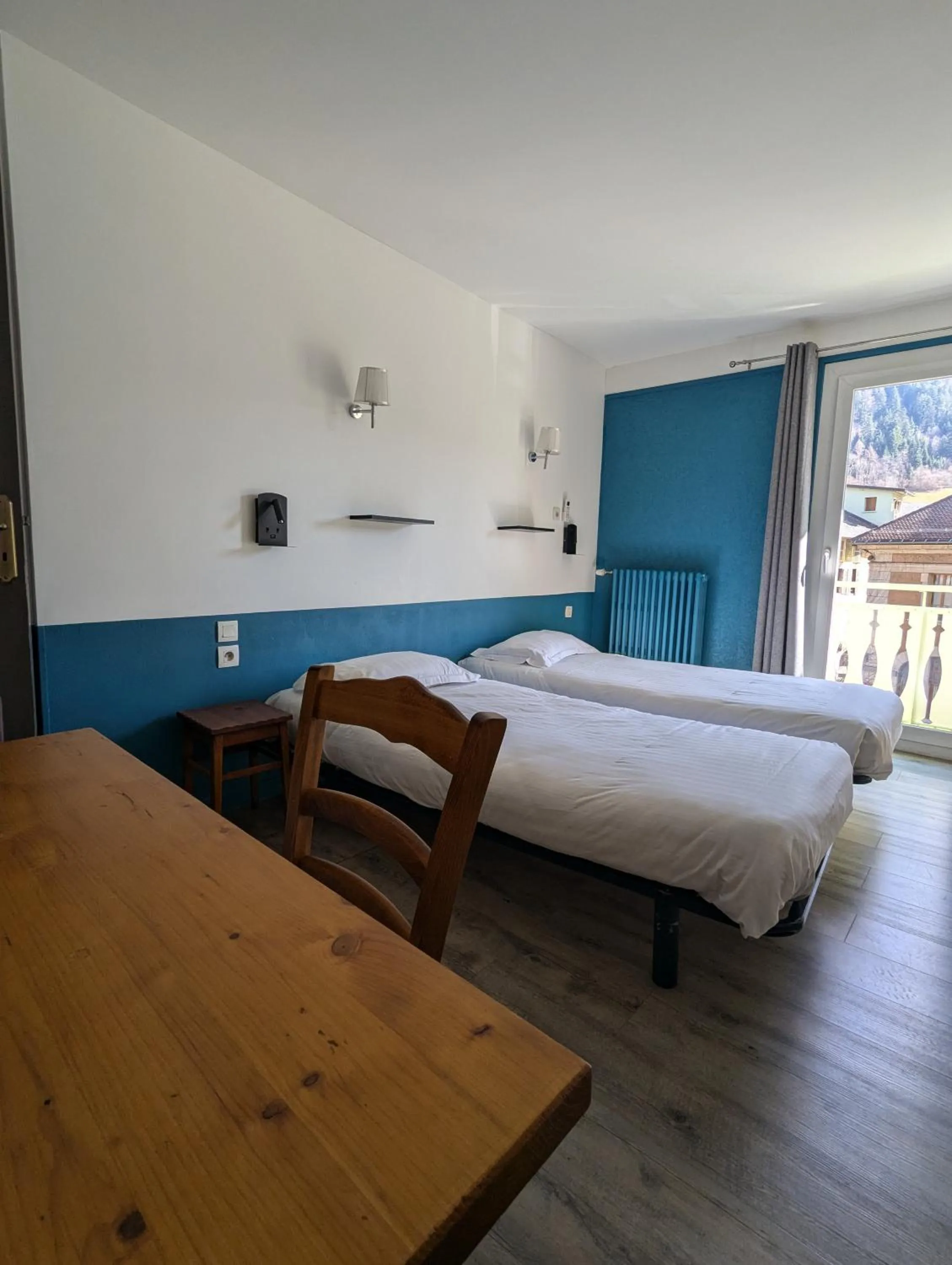 Bed in Hôtel Du Midi