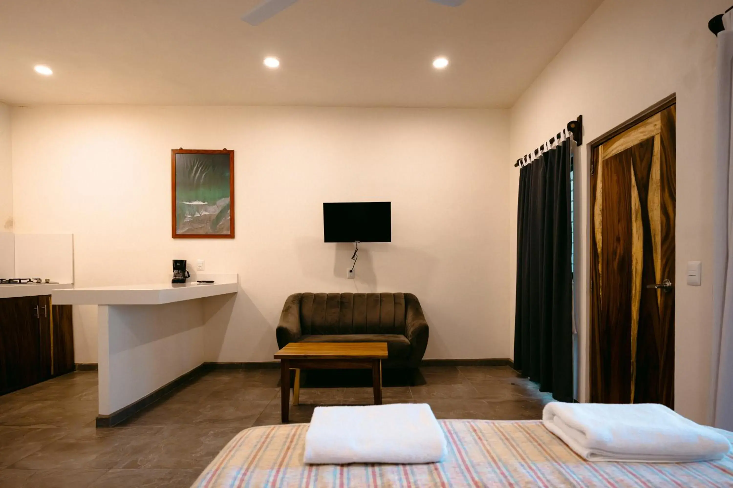 Double Room with Pool View - single occupancy in Bungalows Oasis Double Room with Pool View - single occupancy in Bungalows Oasis