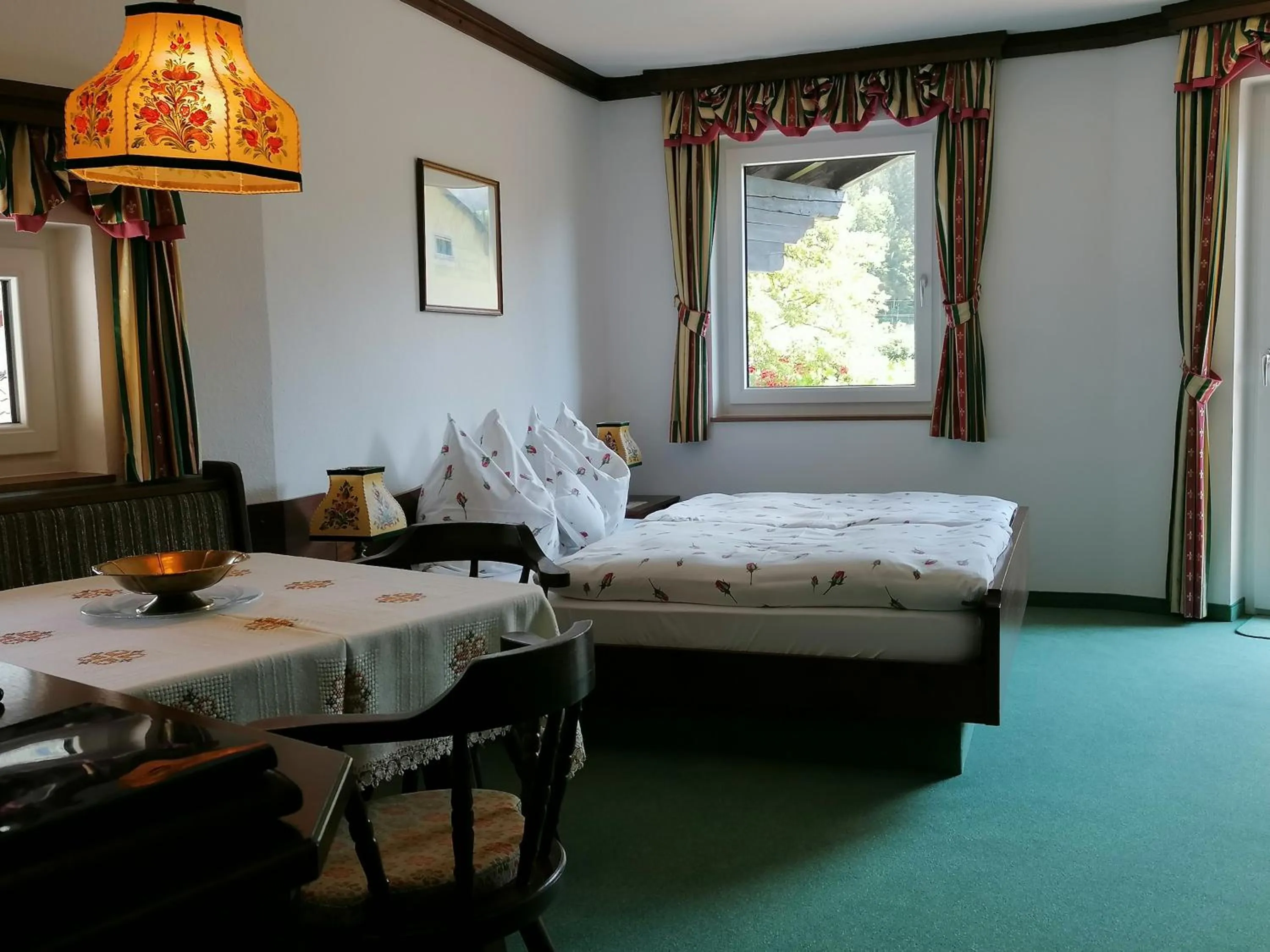 Photo of the whole room, Bed in Hotel garni Landhaus Bürtlmair