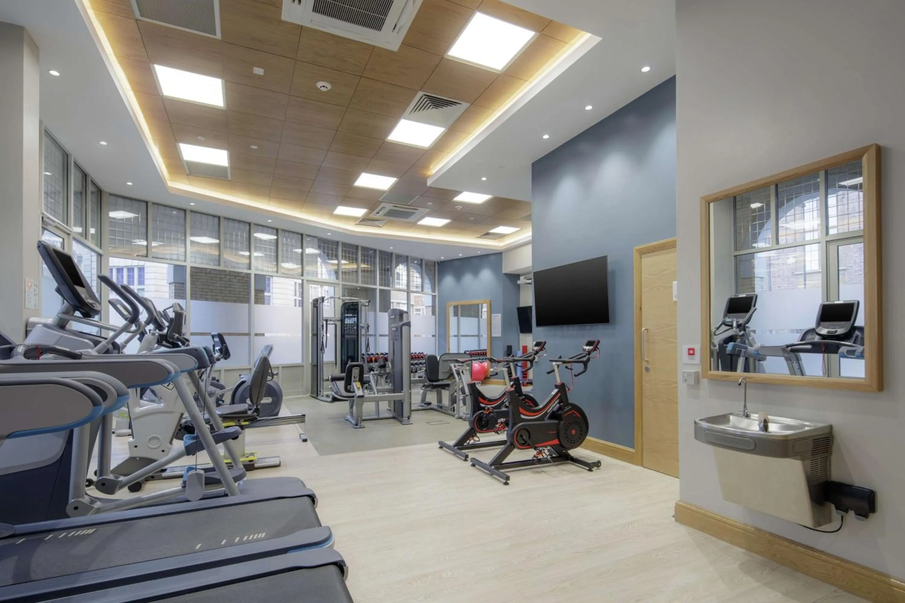 Fitness centre/facilities in Hilton Cambridge City Centre