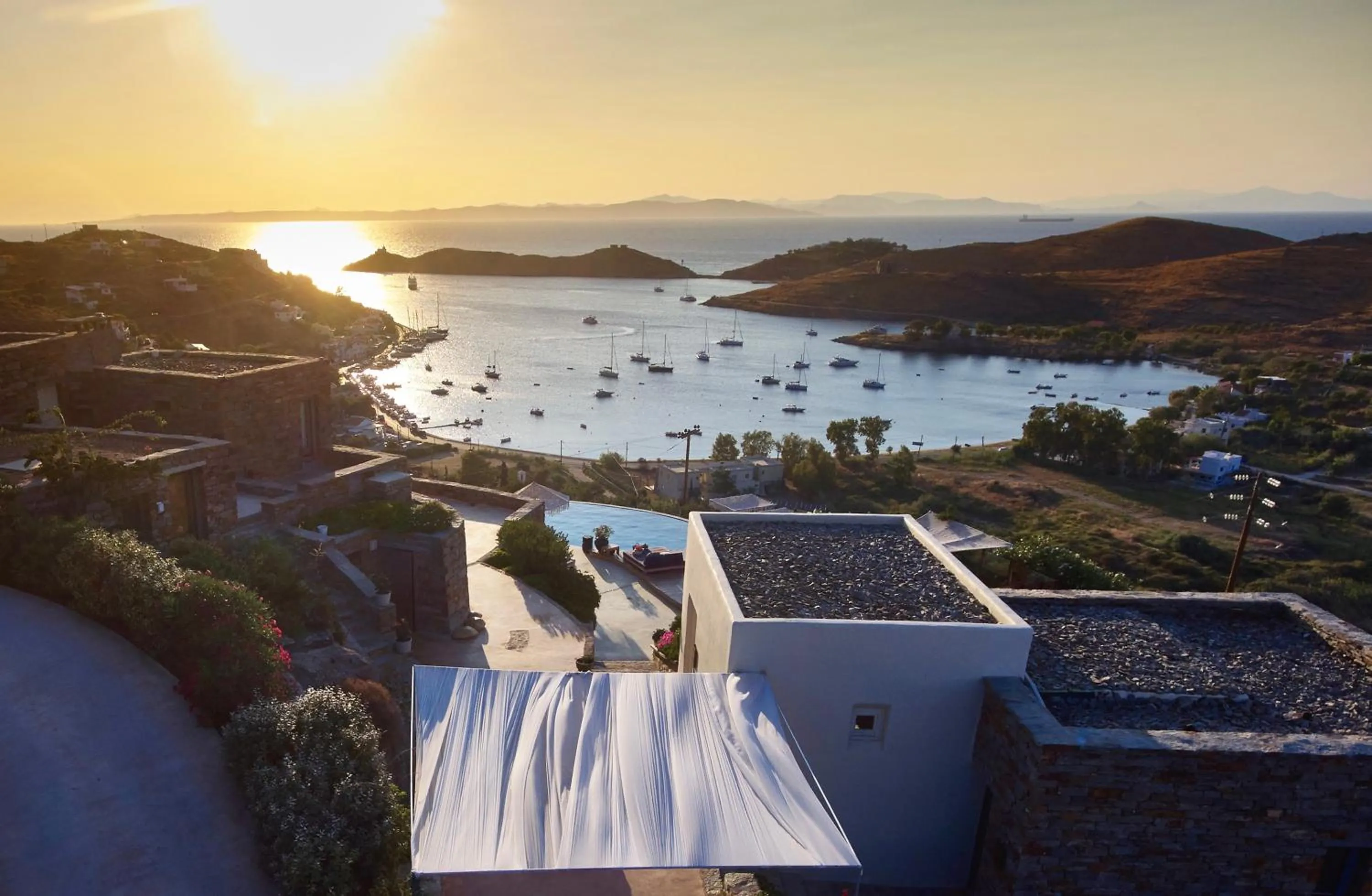 Property building in Aigis Suites Kea