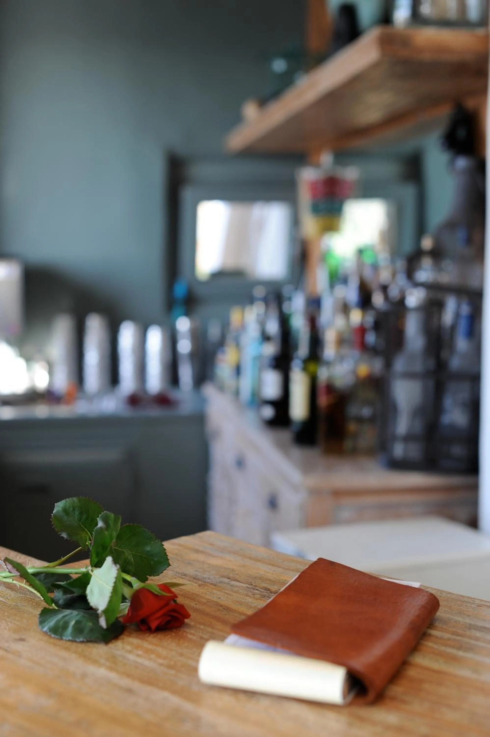 Nightclub / DJ in Aigis Suites Kea