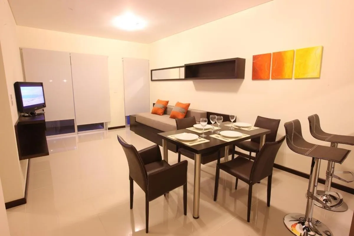 Dining area in Lecer Apart