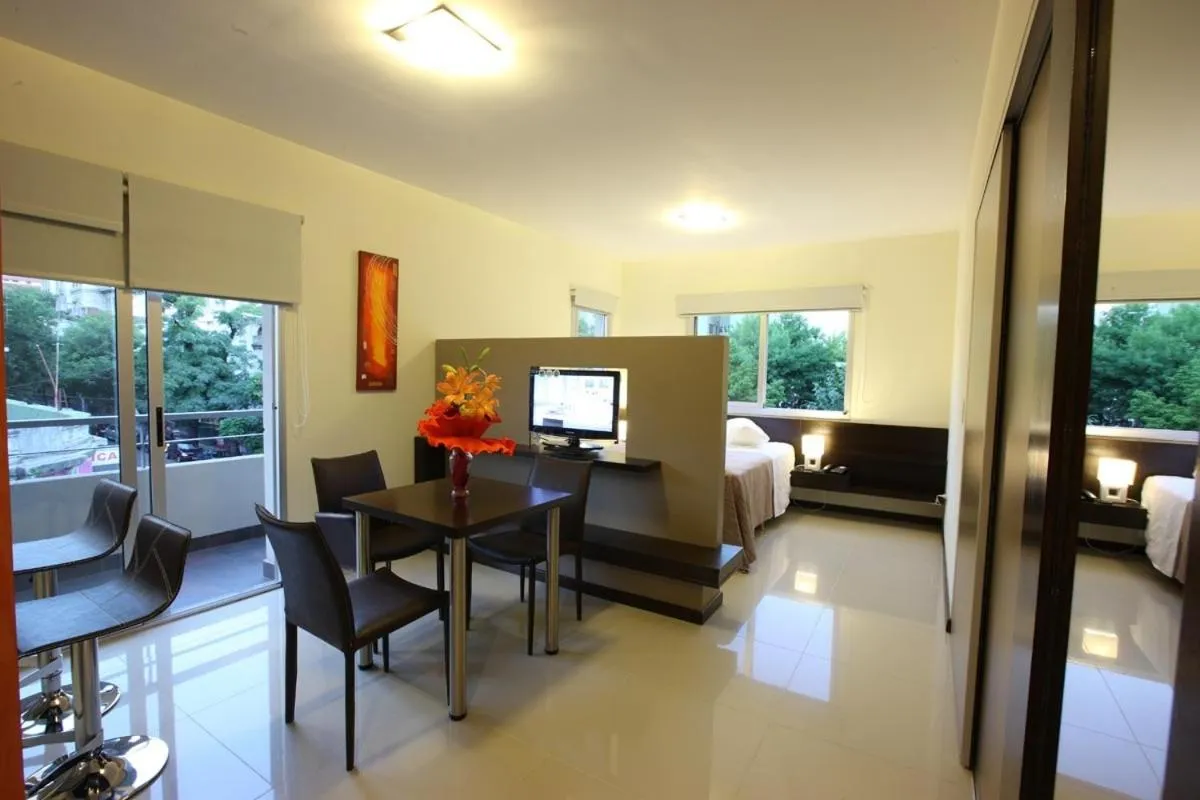 Dining area in Lecer Apart