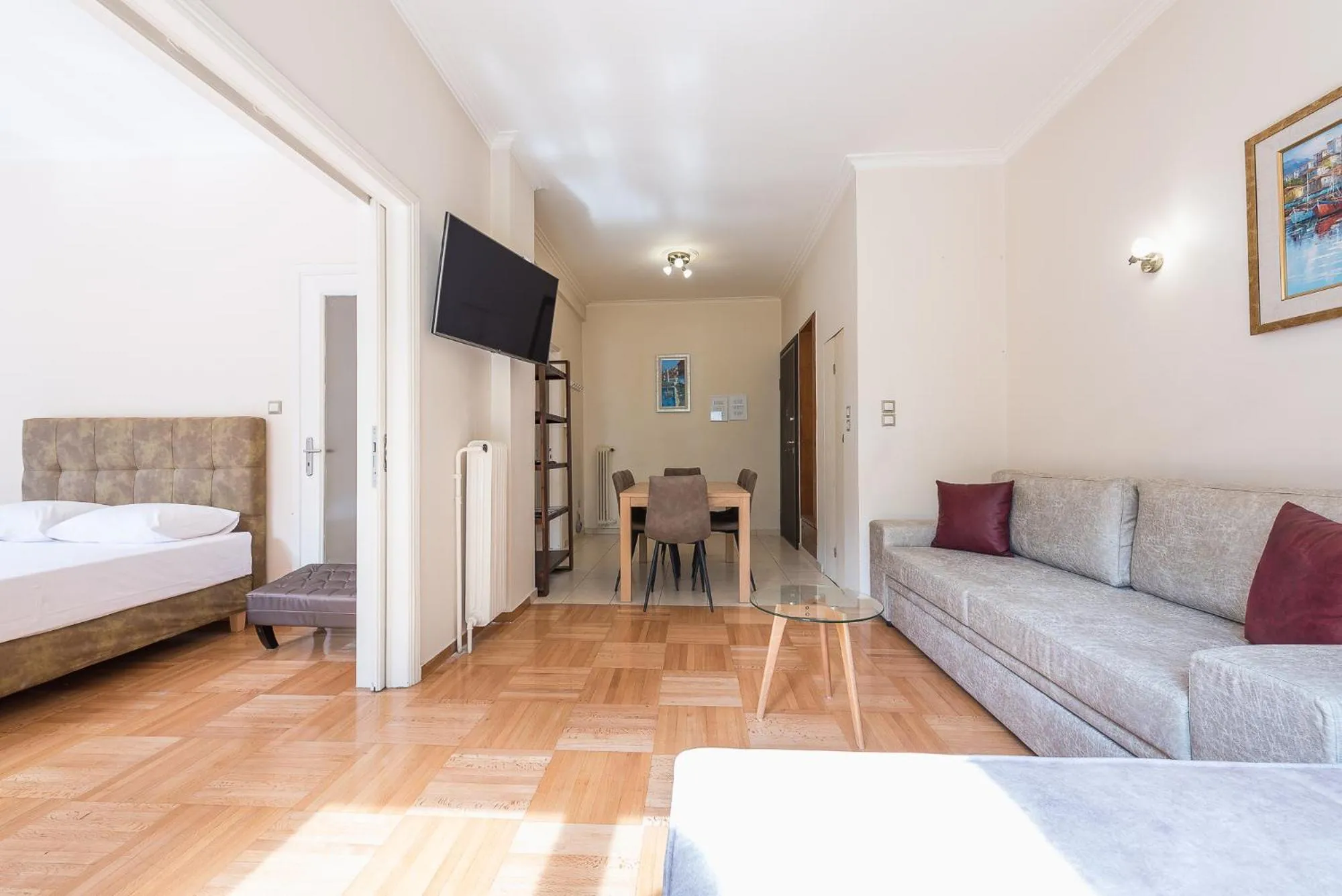 Victoria Familia Apartments