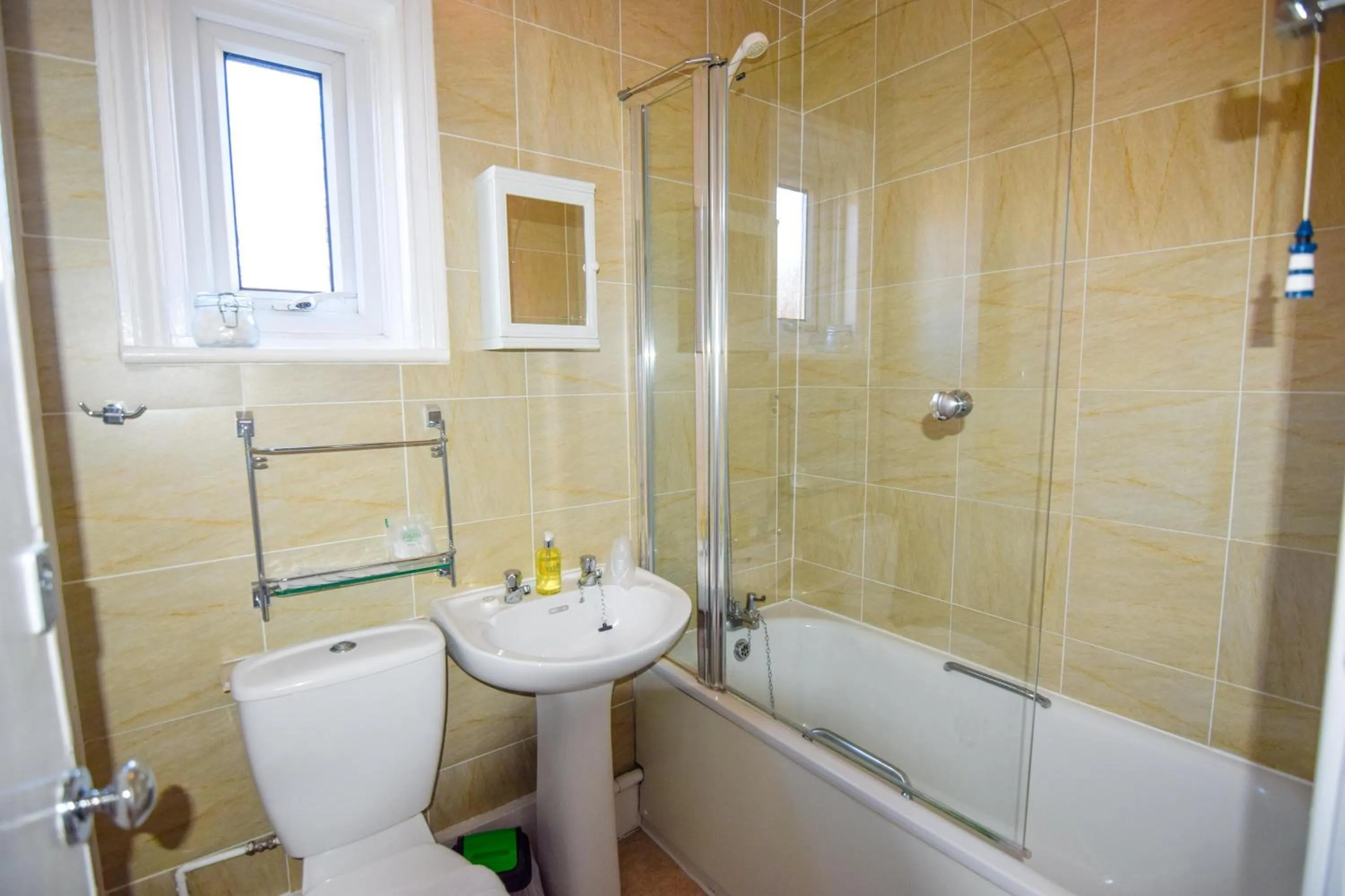 Bathroom in Eastbourne Reymar
