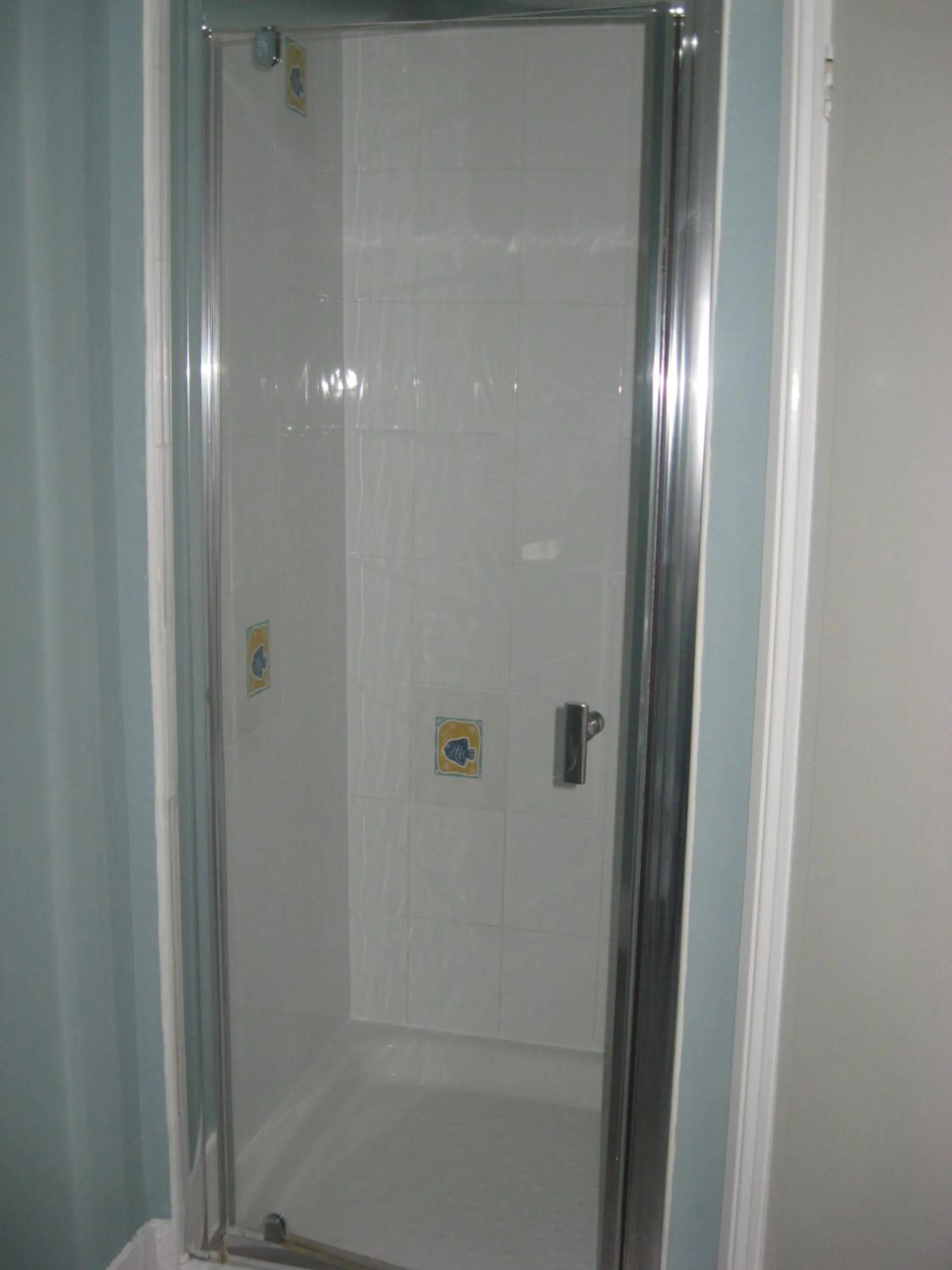 Shower in Eastbourne Reymar