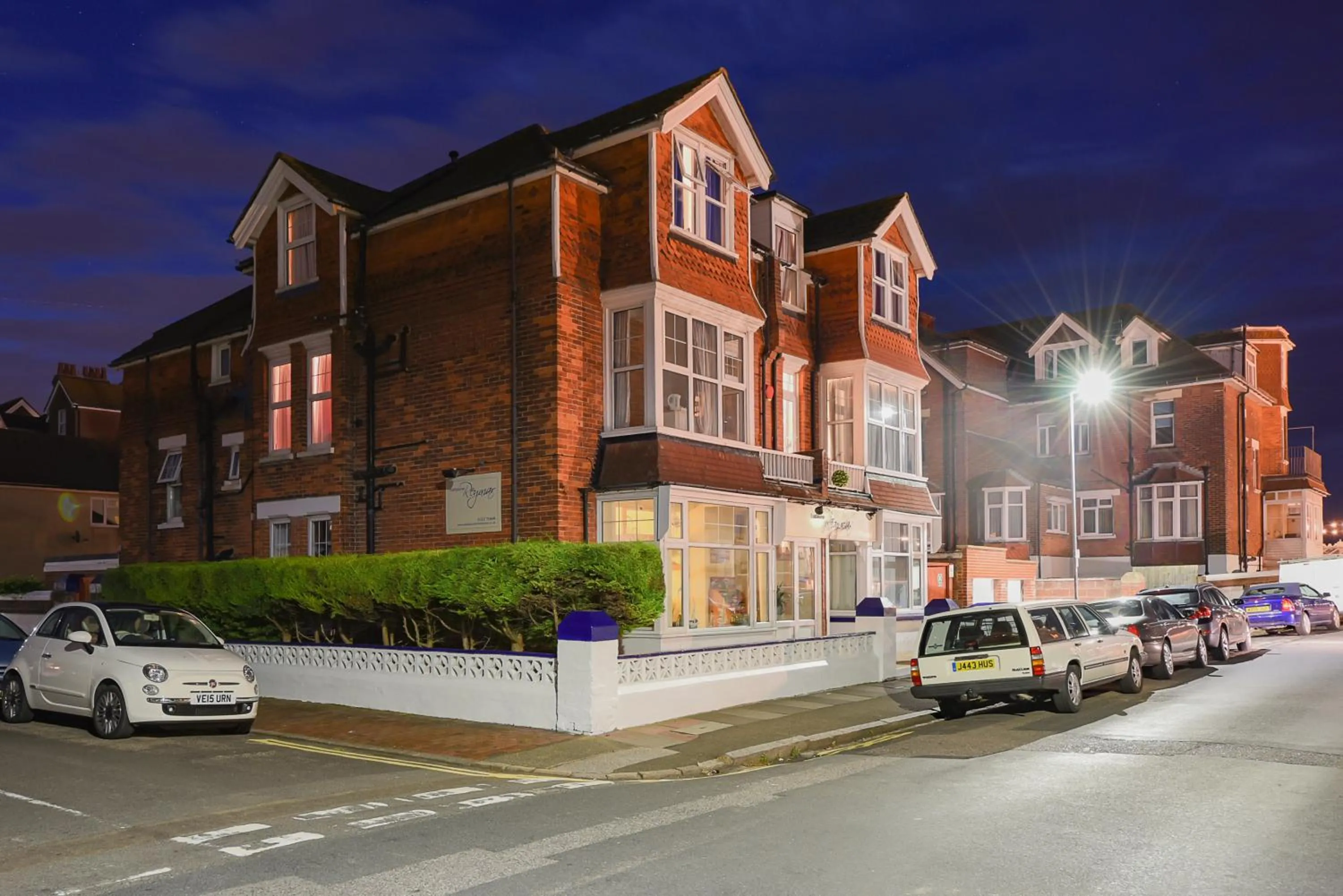 Night in Eastbourne Reymar