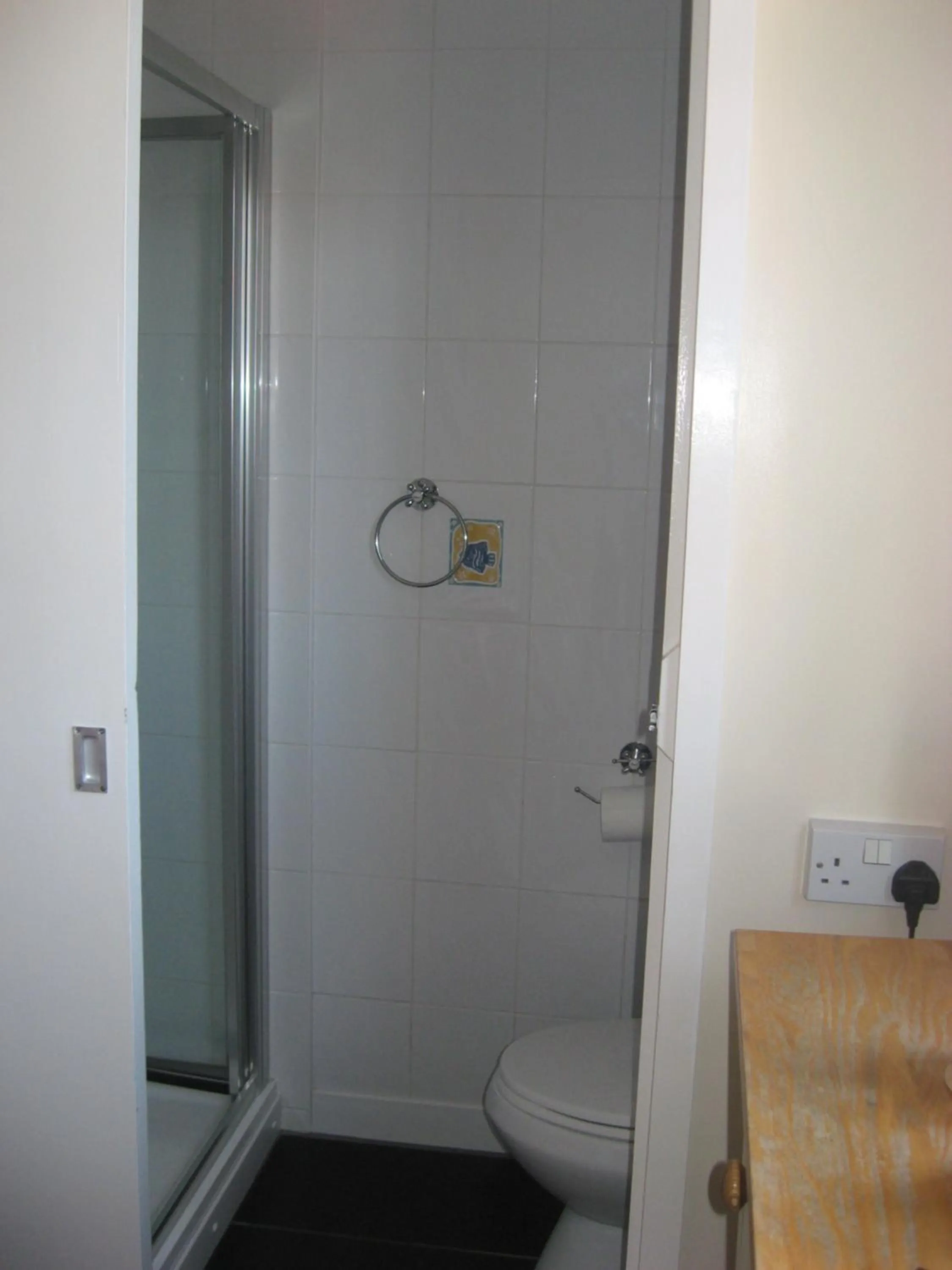 Bathroom in Eastbourne Reymar