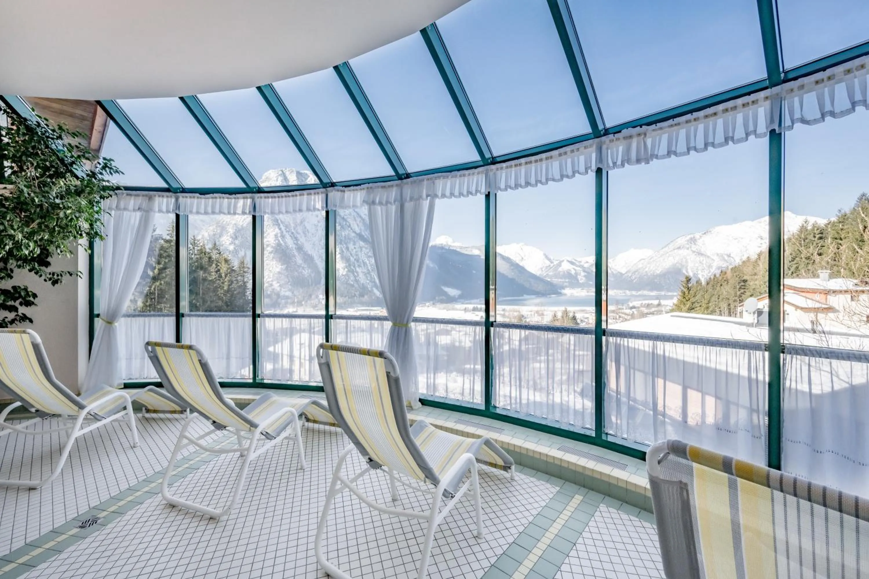 Swimming pool in Naturhotel Alpenblick