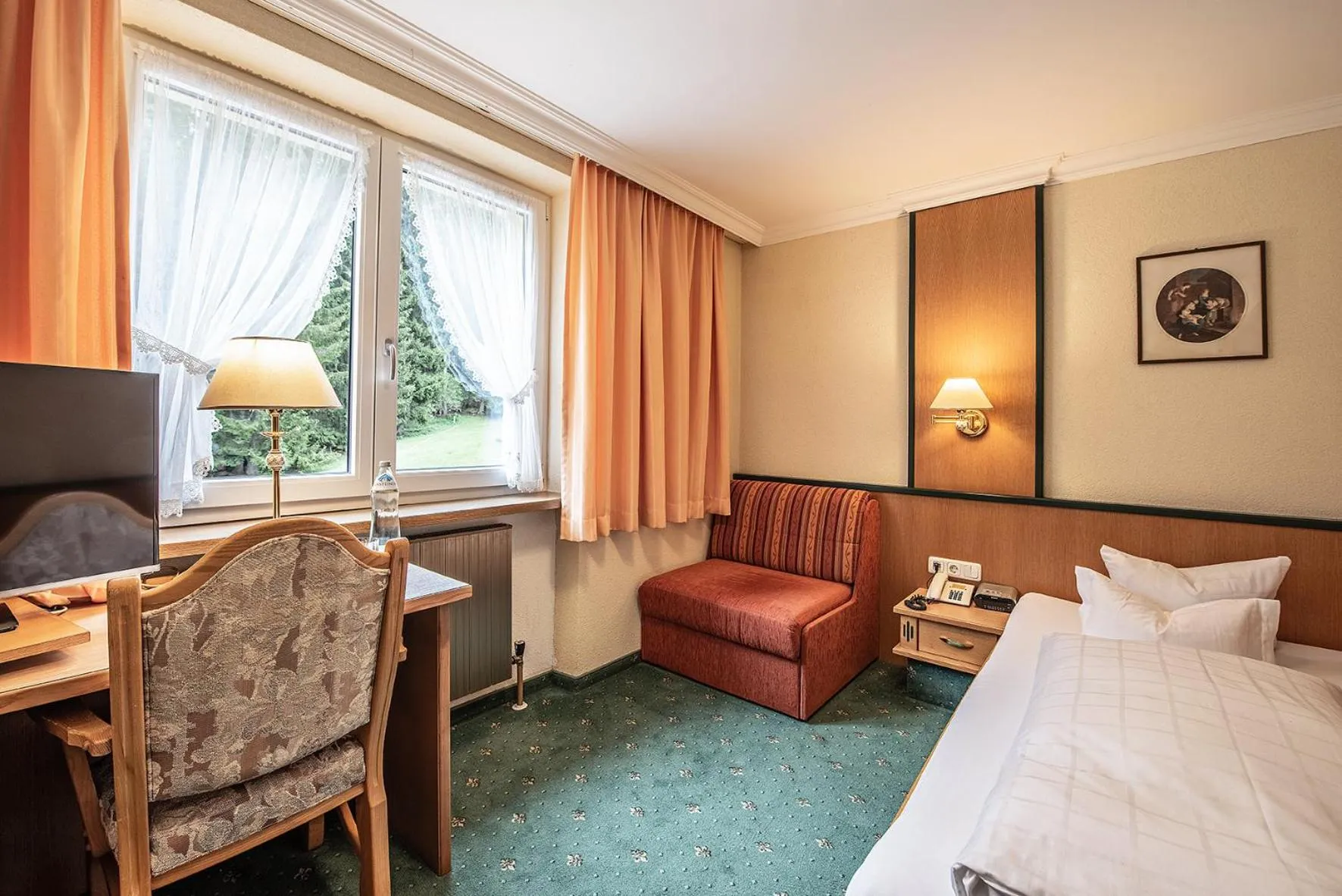 Photo of the whole room, Bed in Naturhotel Alpenblick
