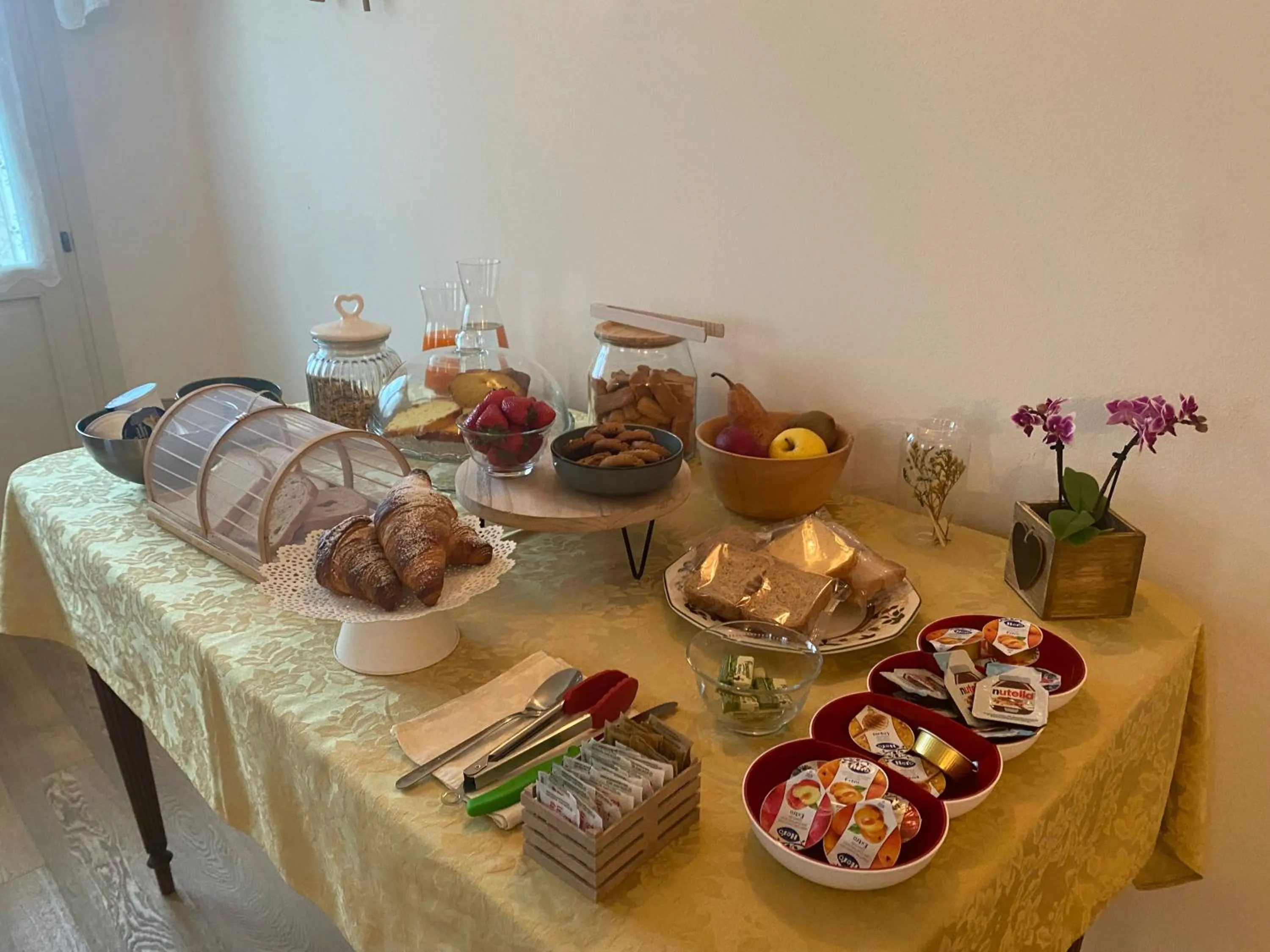 Breakfast in La Fabbrica Delle Idee