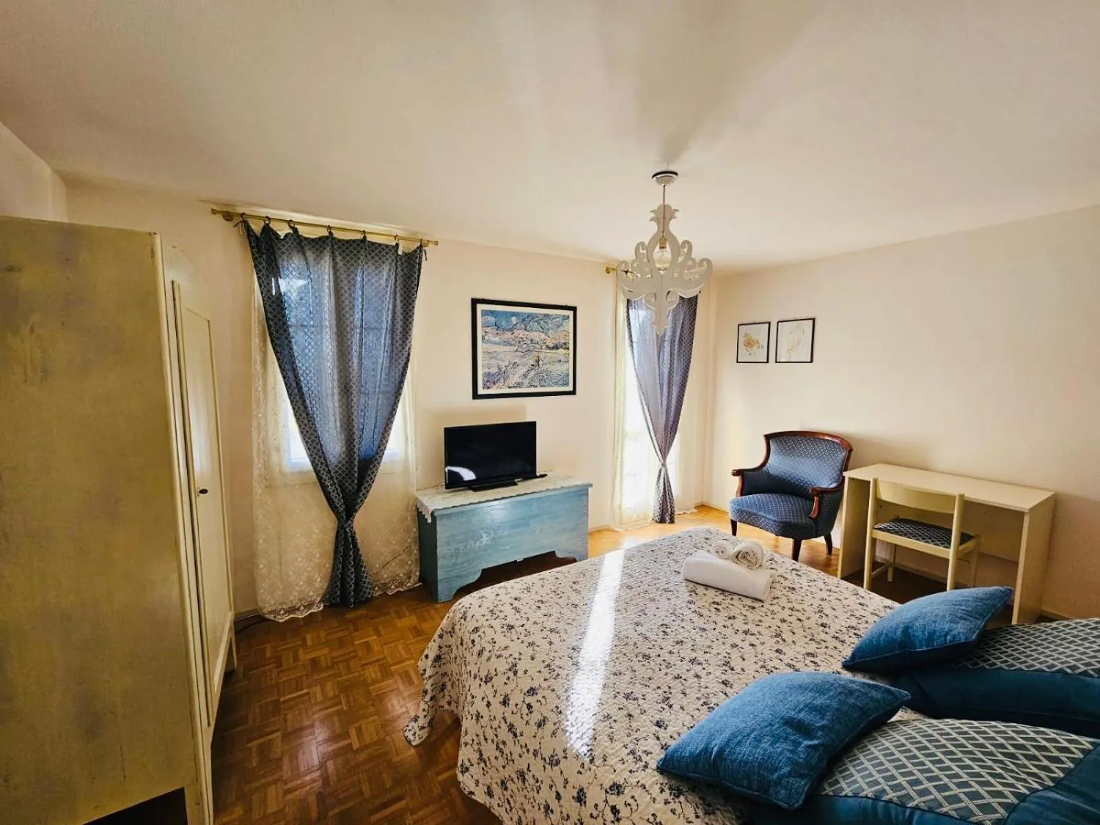 Bedroom, Bed in La Fabbrica Delle Idee