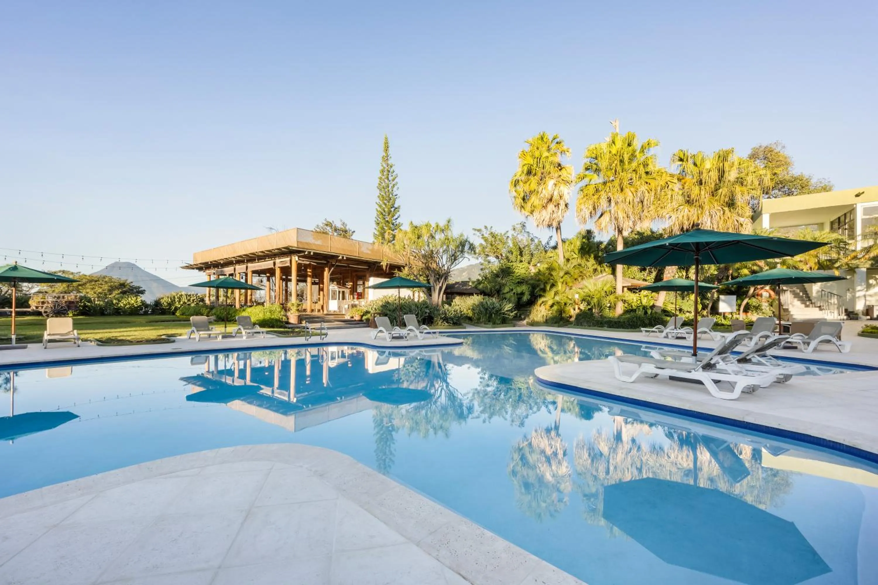 View (from property/room) in Porta Hotel del Lago