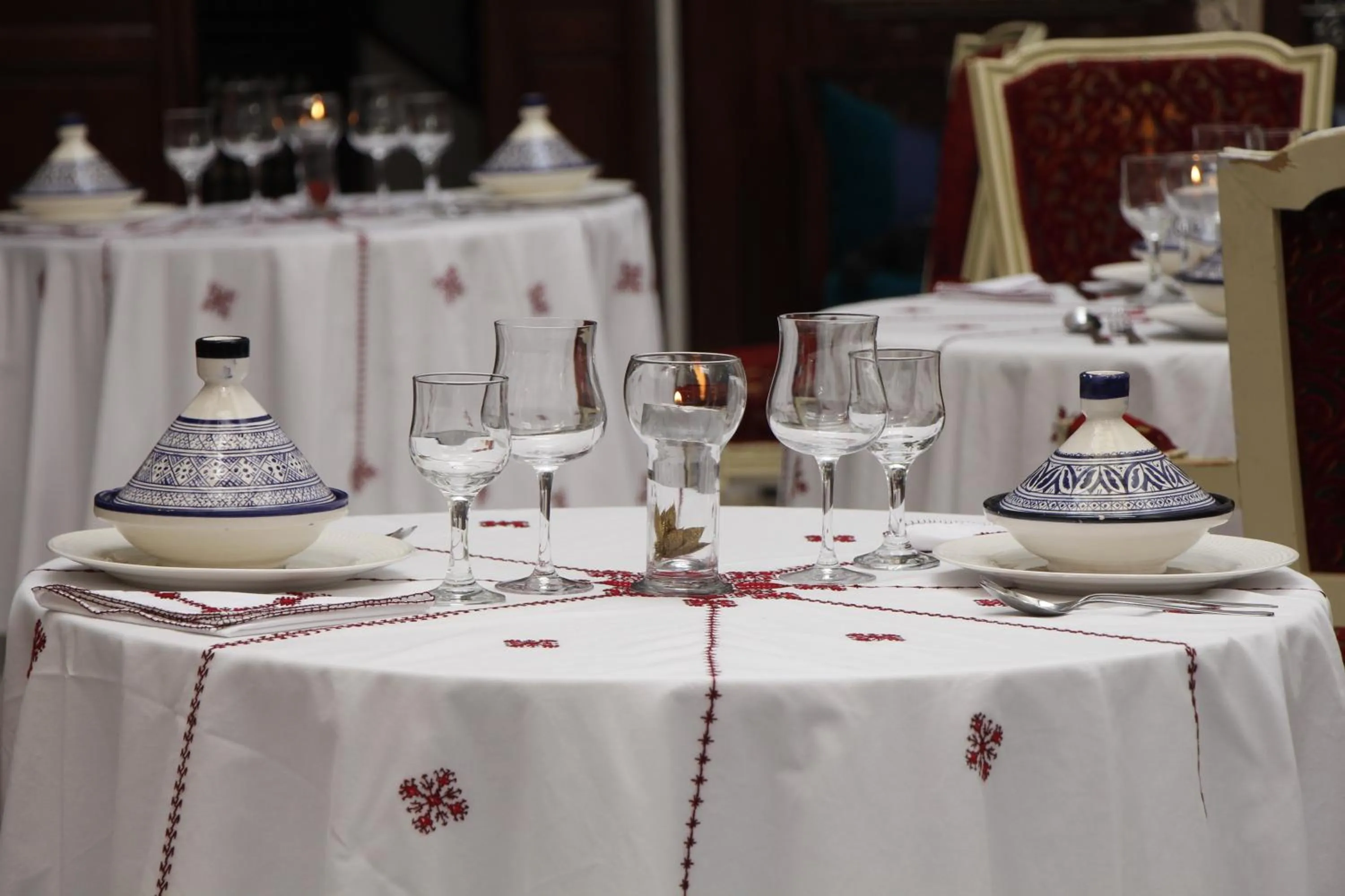 Restaurant/places to eat in Riad Les Remparts De Fès