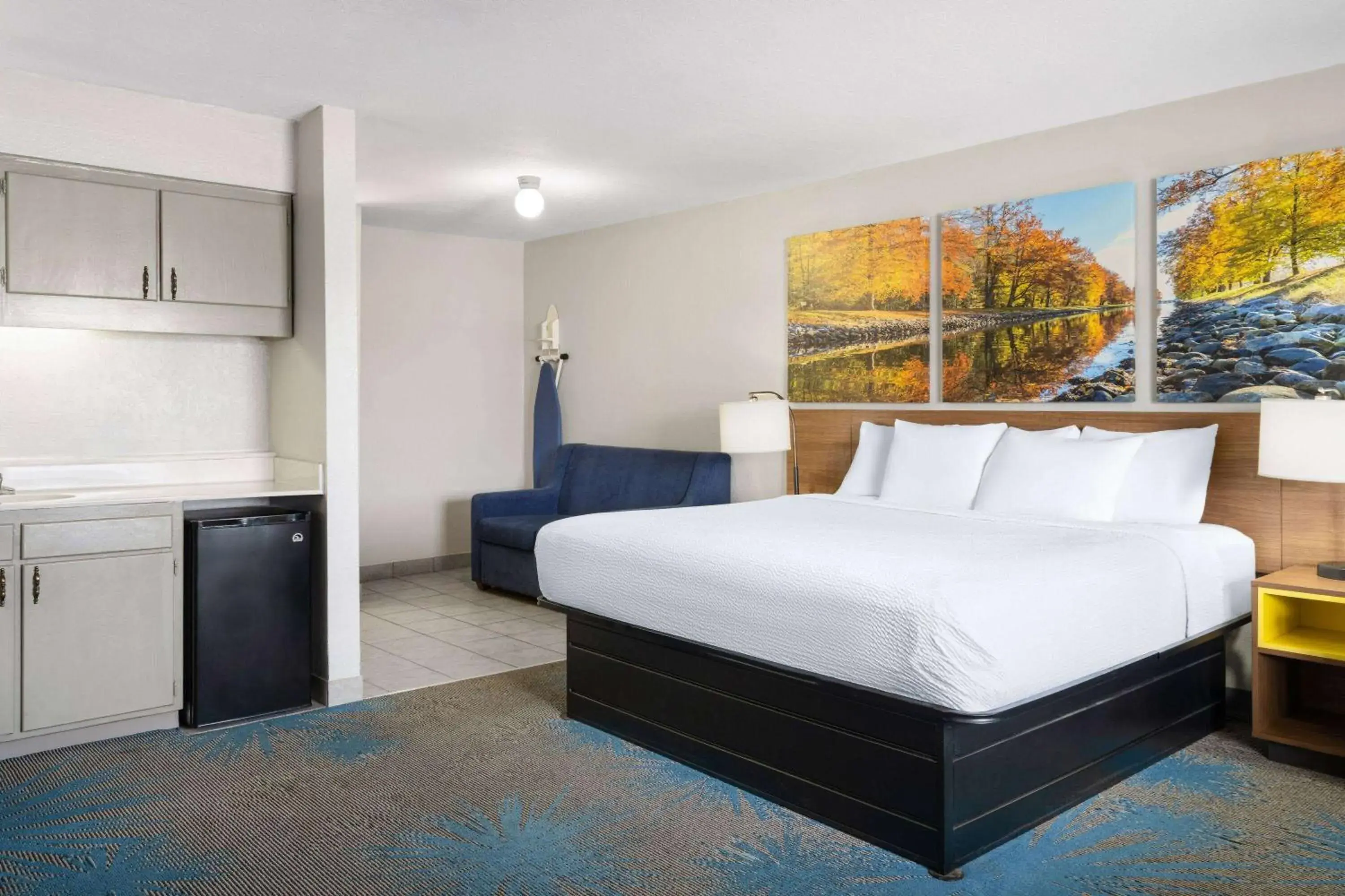 Photo of the whole room, Bed in Days Inn by Wyndham Ardmore Photo of the whole room, Bed in Days Inn by Wyndham Ardmore