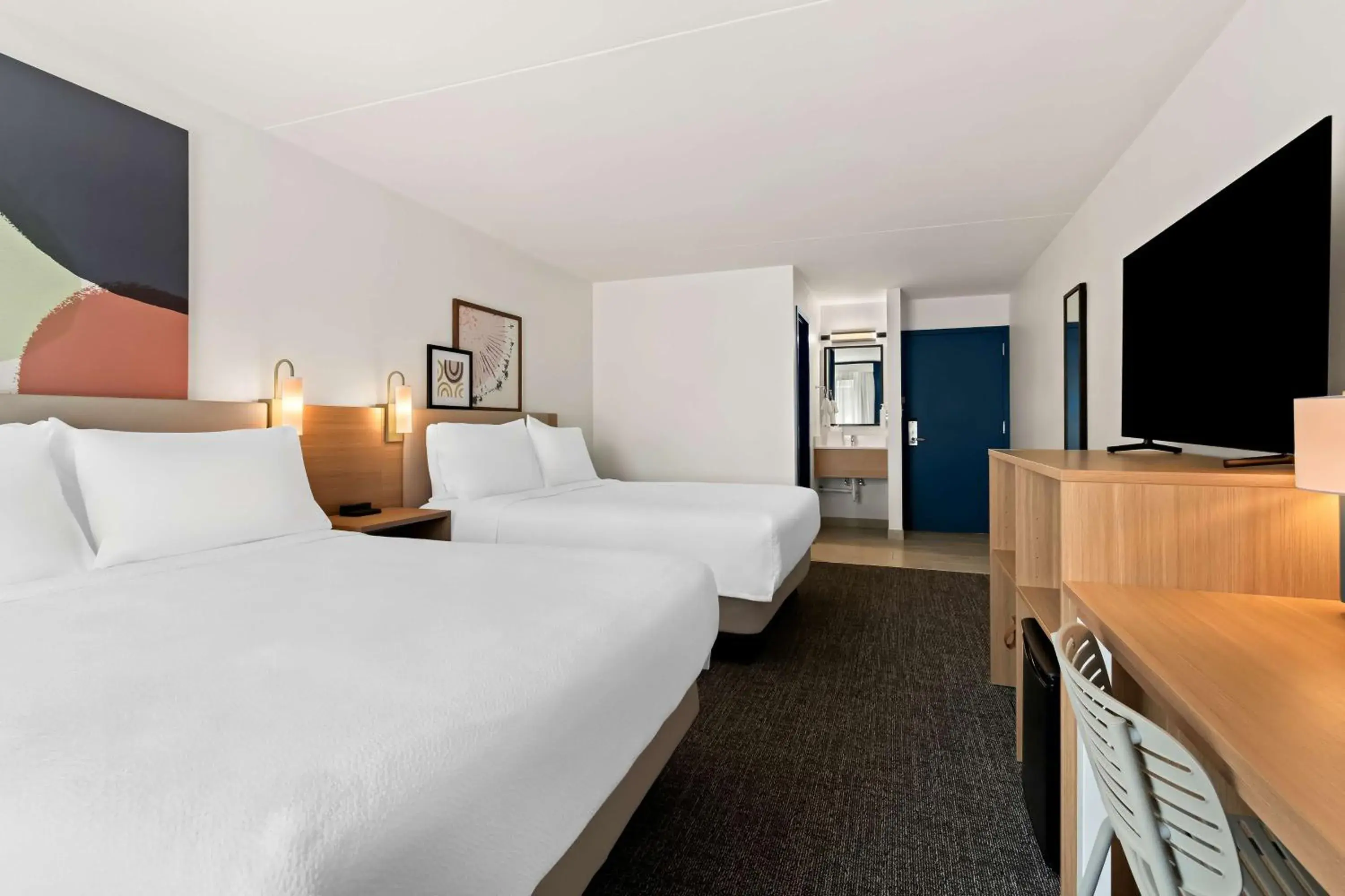 Bed in Spark By Hilton Hummelstown Hershey Bed in Spark By Hilton Hummelstown Hershey