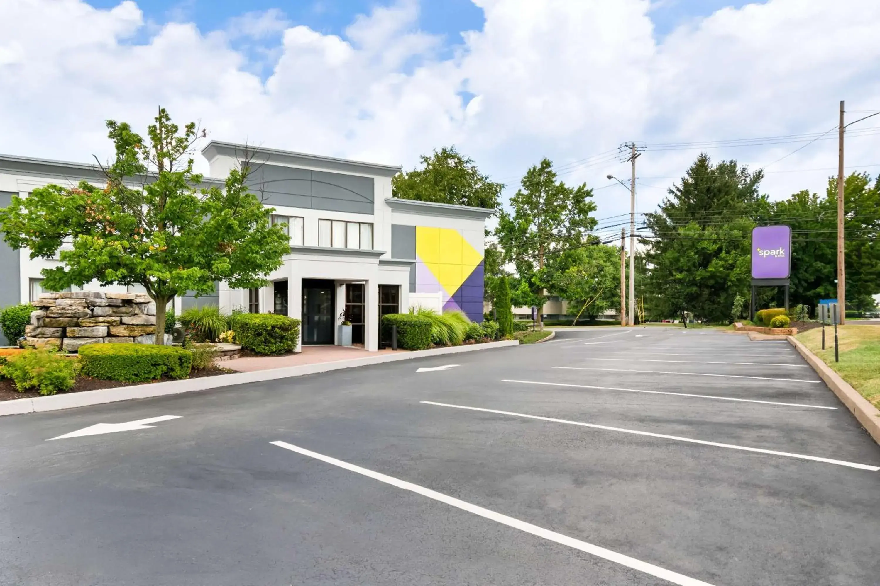 Property building in Spark By Hilton Hummelstown Hershey Property building in Spark By Hilton Hummelstown Hershey
