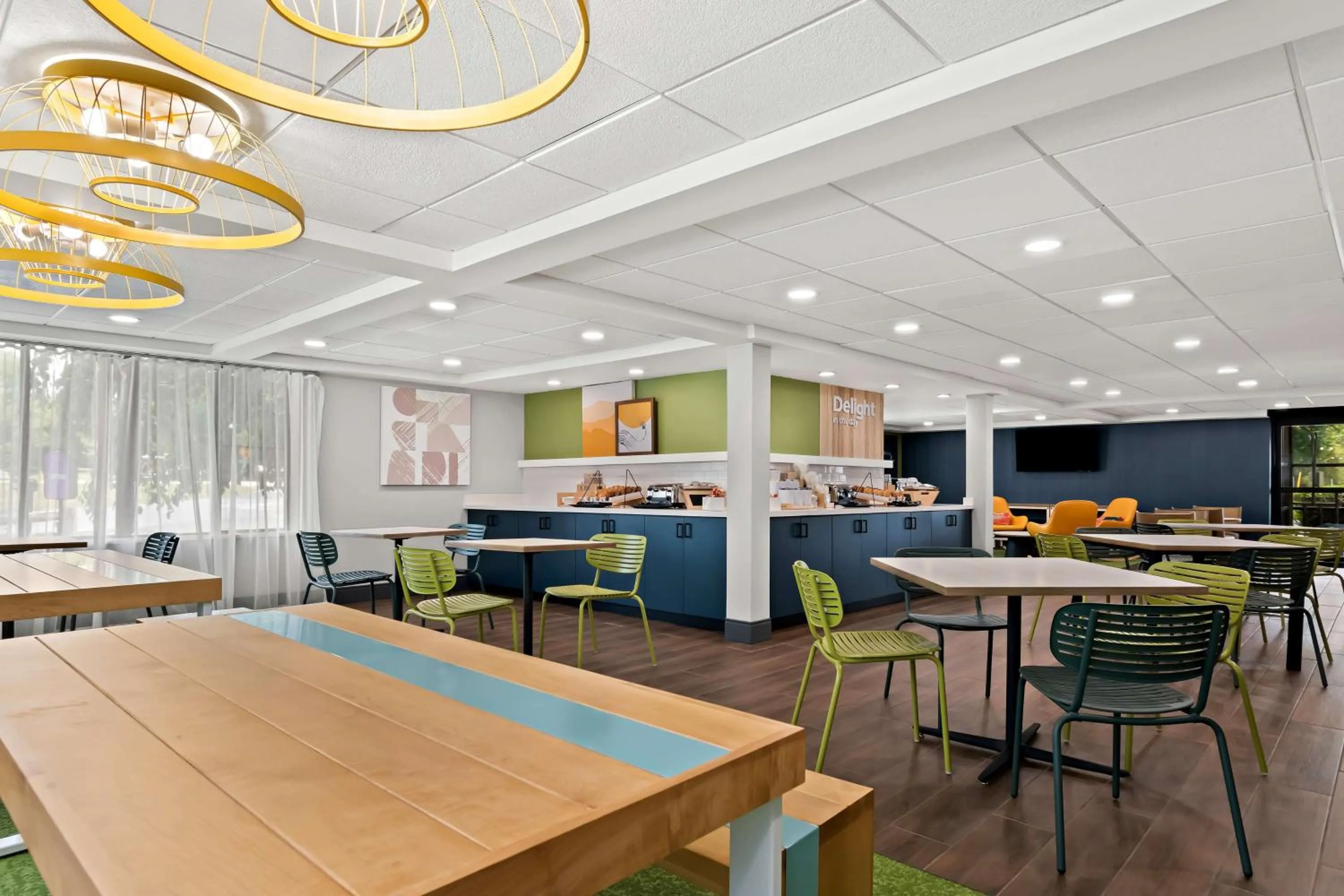 Breakfast in Inn at Chocolate Avenue - Sure Stay Collection by Best Western