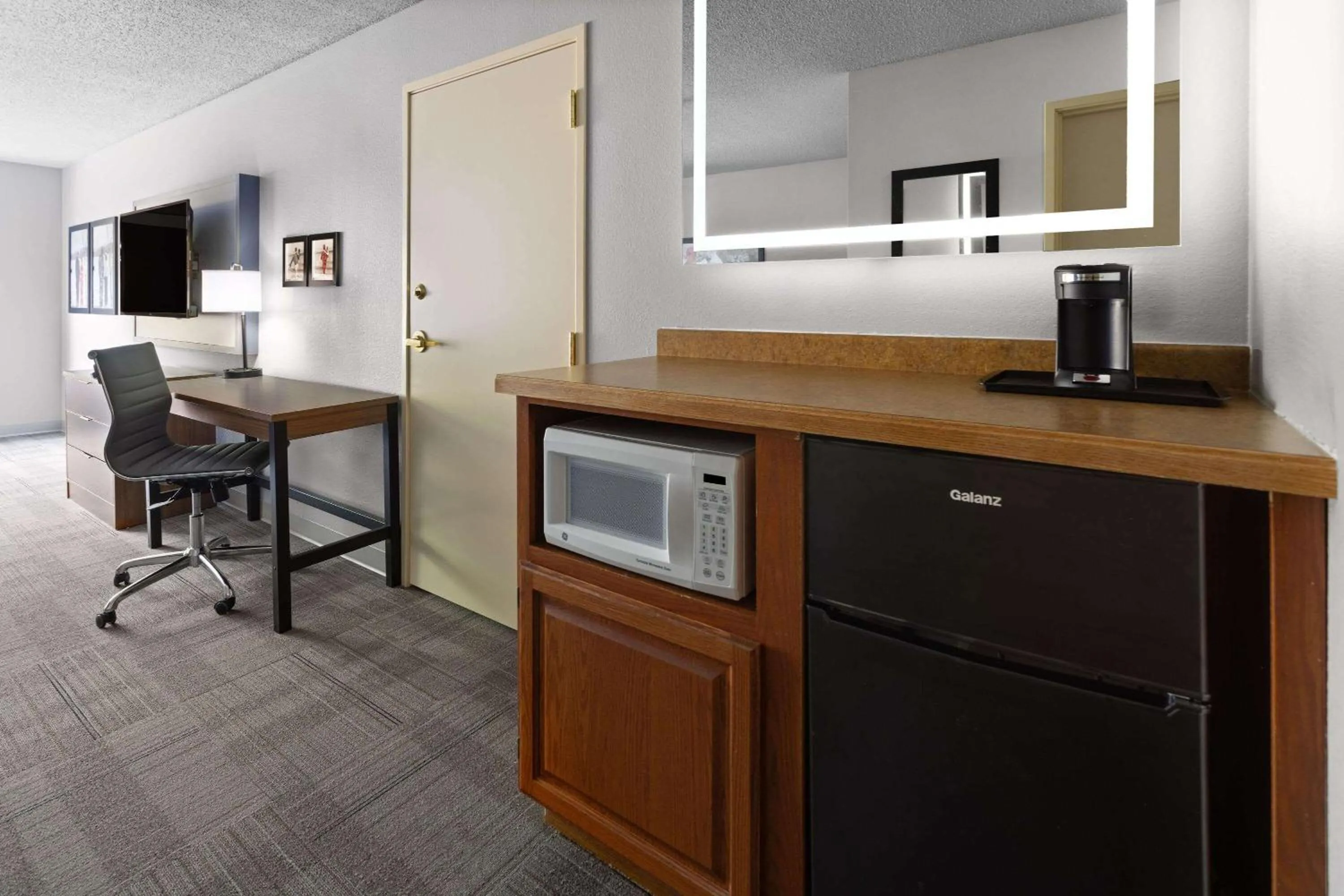 Photo of the whole room in AmericInn by Wyndham Iron Mountain