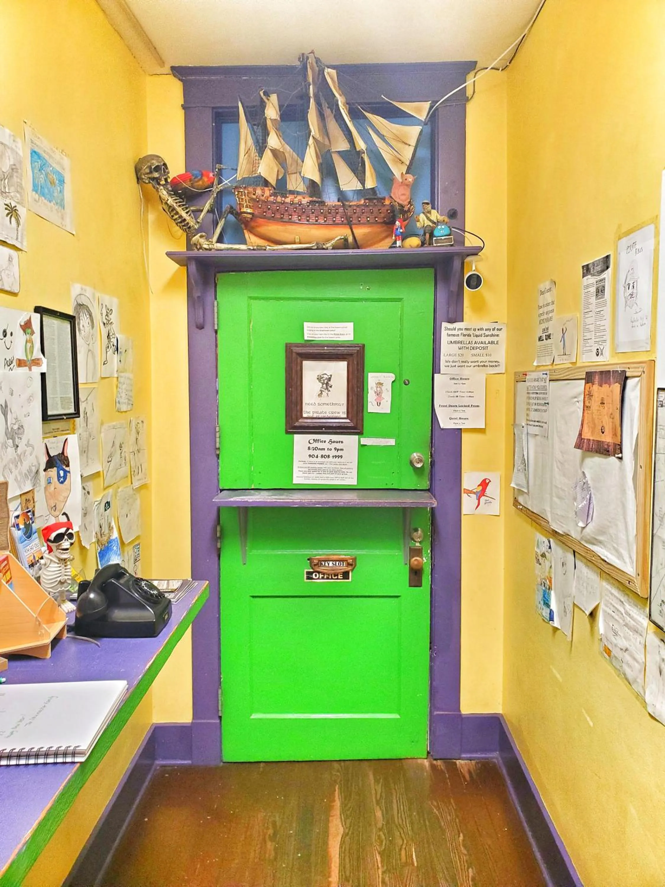 Lobby or reception in The Pirate Haus Inn