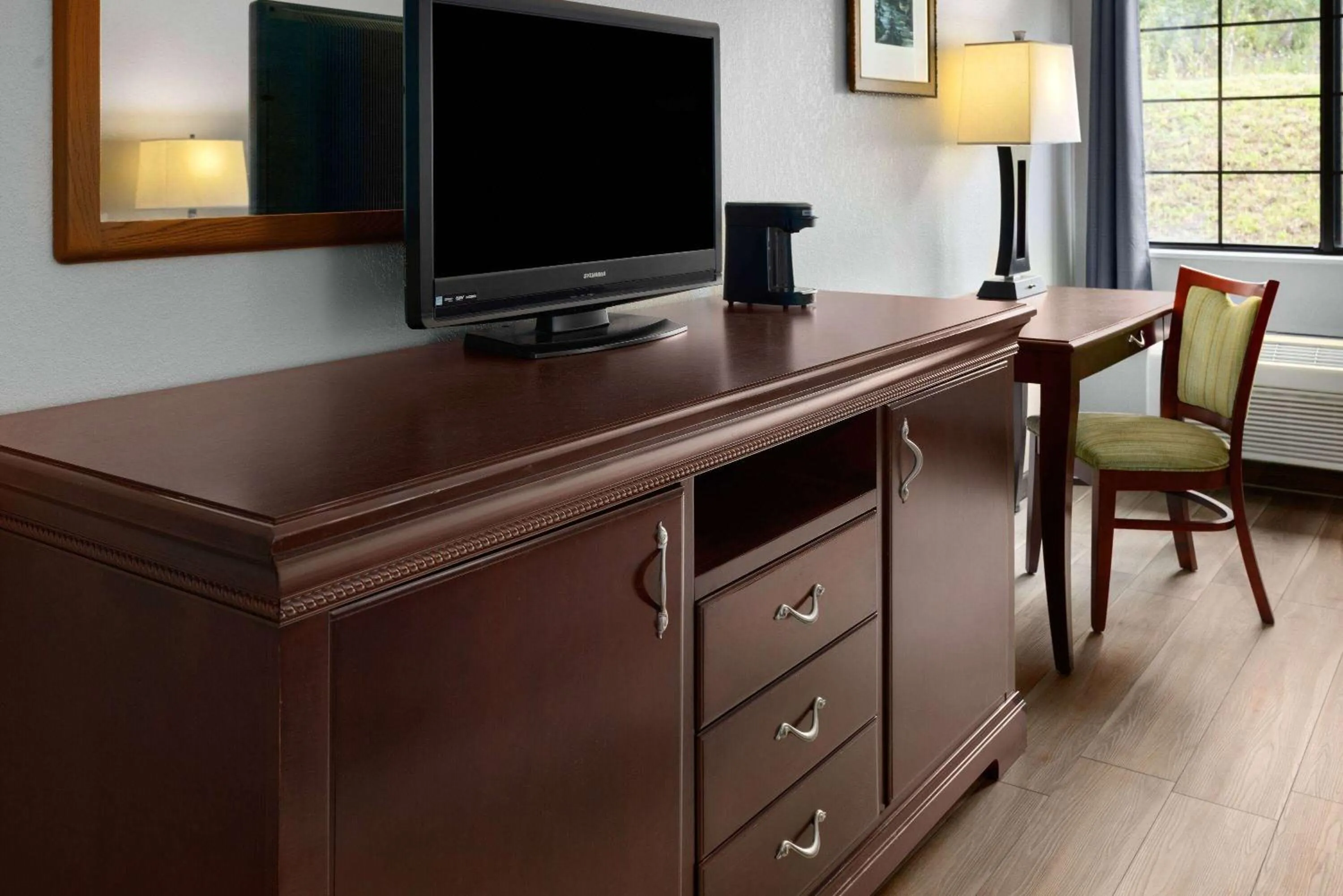 Photo of the whole room in Days Inn by Wyndham Iron Mountain