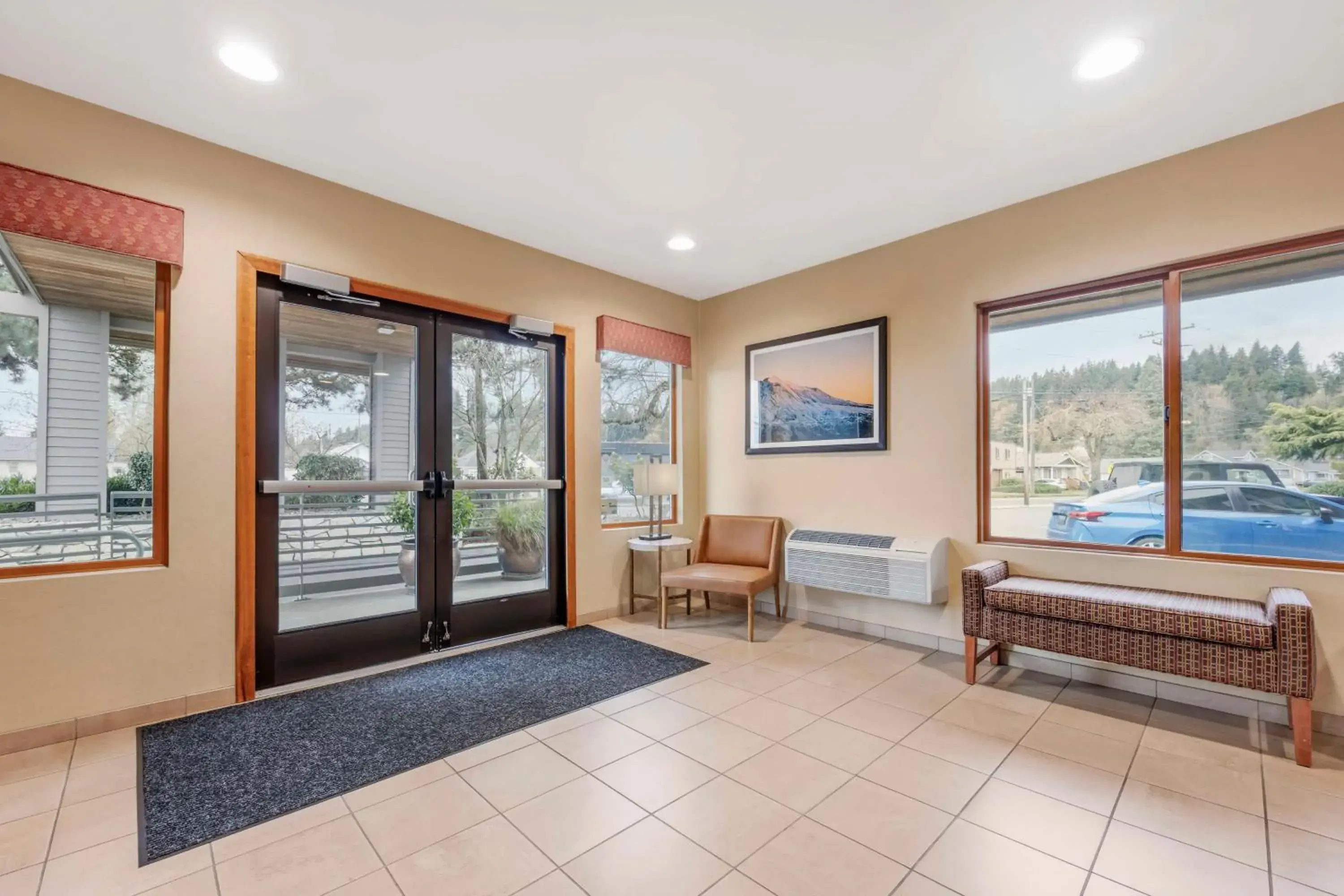 Lobby or reception in Best Western Aladdin Inn Lobby or reception in Best Western Aladdin Inn