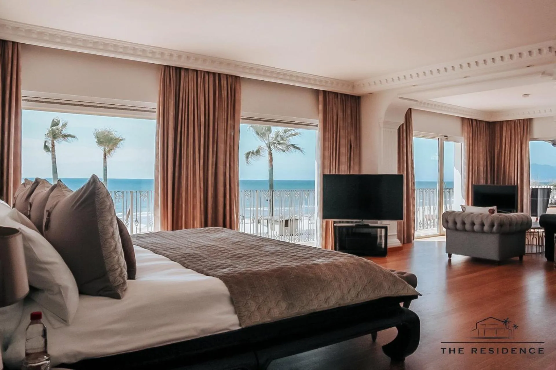 Bed in The Residence by the Beach House Marbella