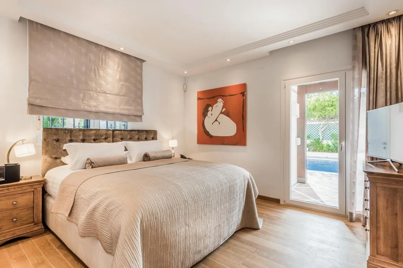 Bed in The Residence by the Beach House Marbella