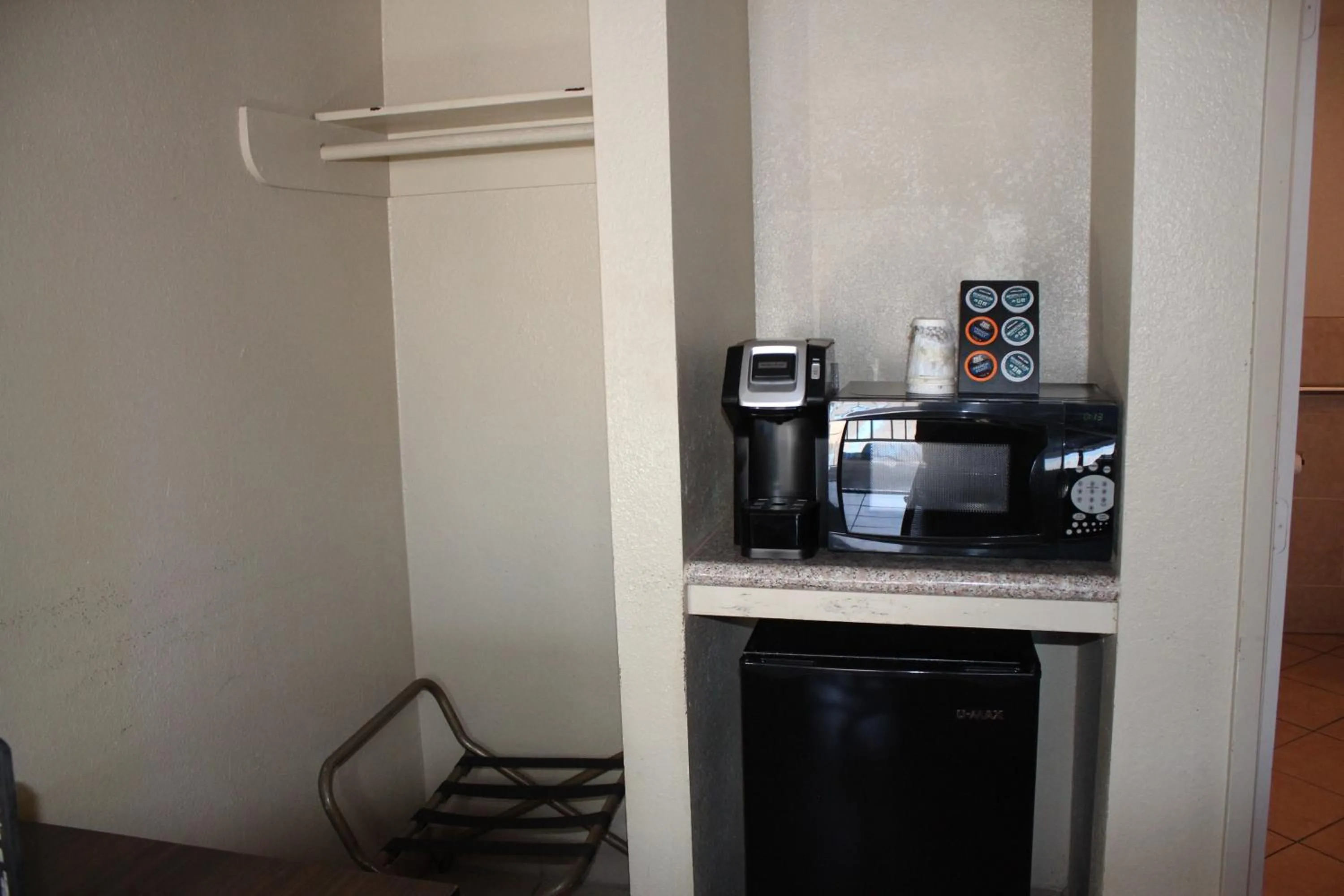 Coffee/tea facilities in Travelodge by Wyndham Blythe