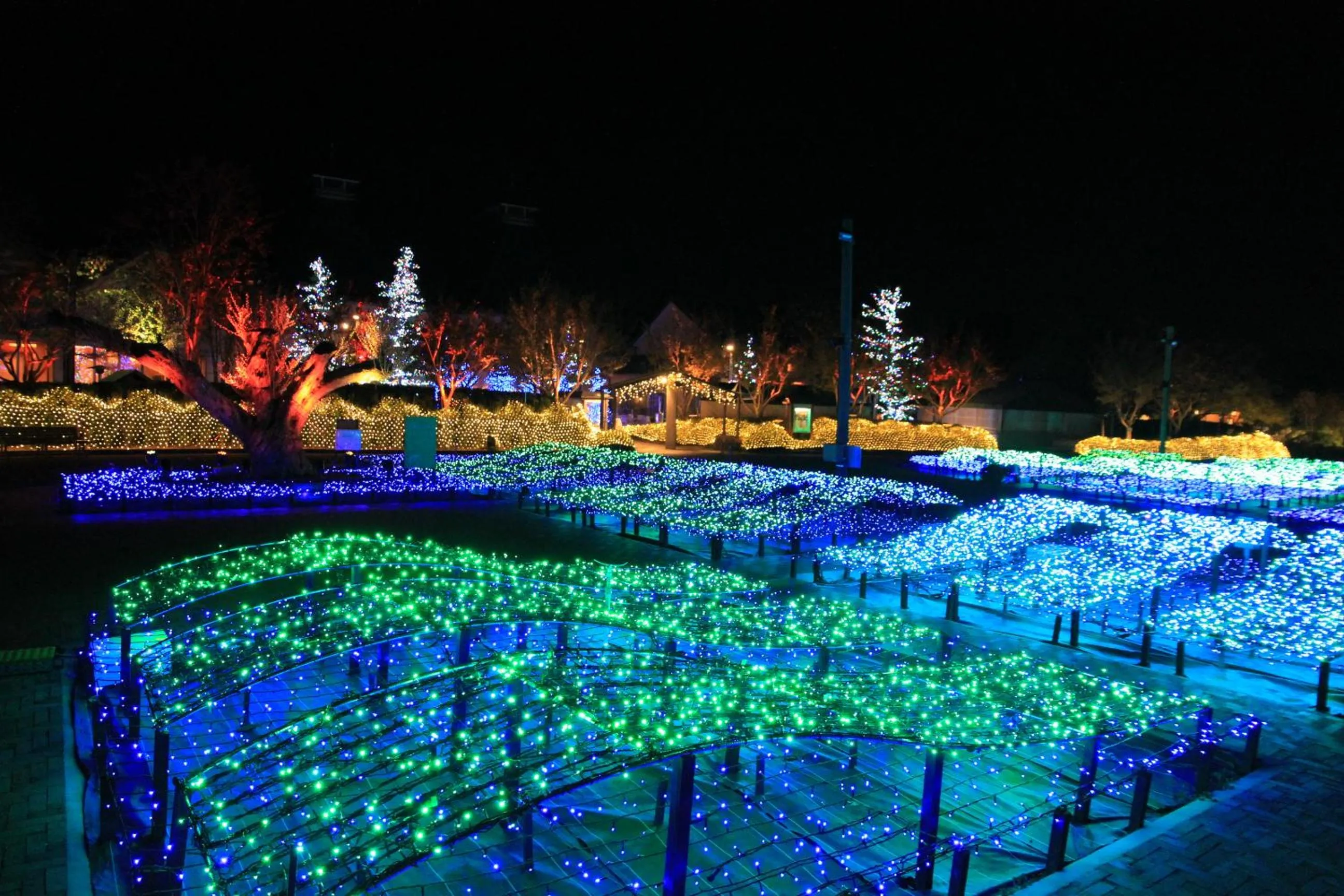 Nearby landmark in Yokkaichi City Hotel Annex
