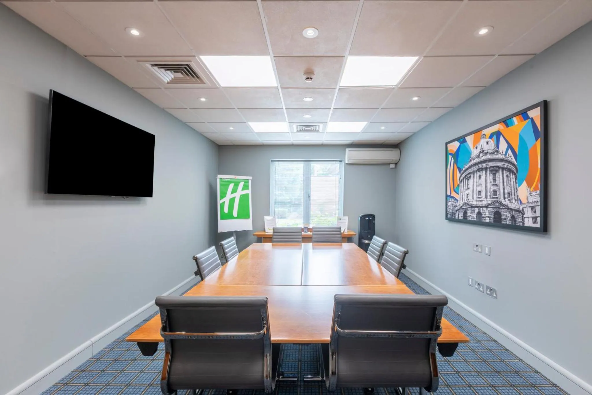 Meeting/conference room in Holiday Inn Oxford by IHG