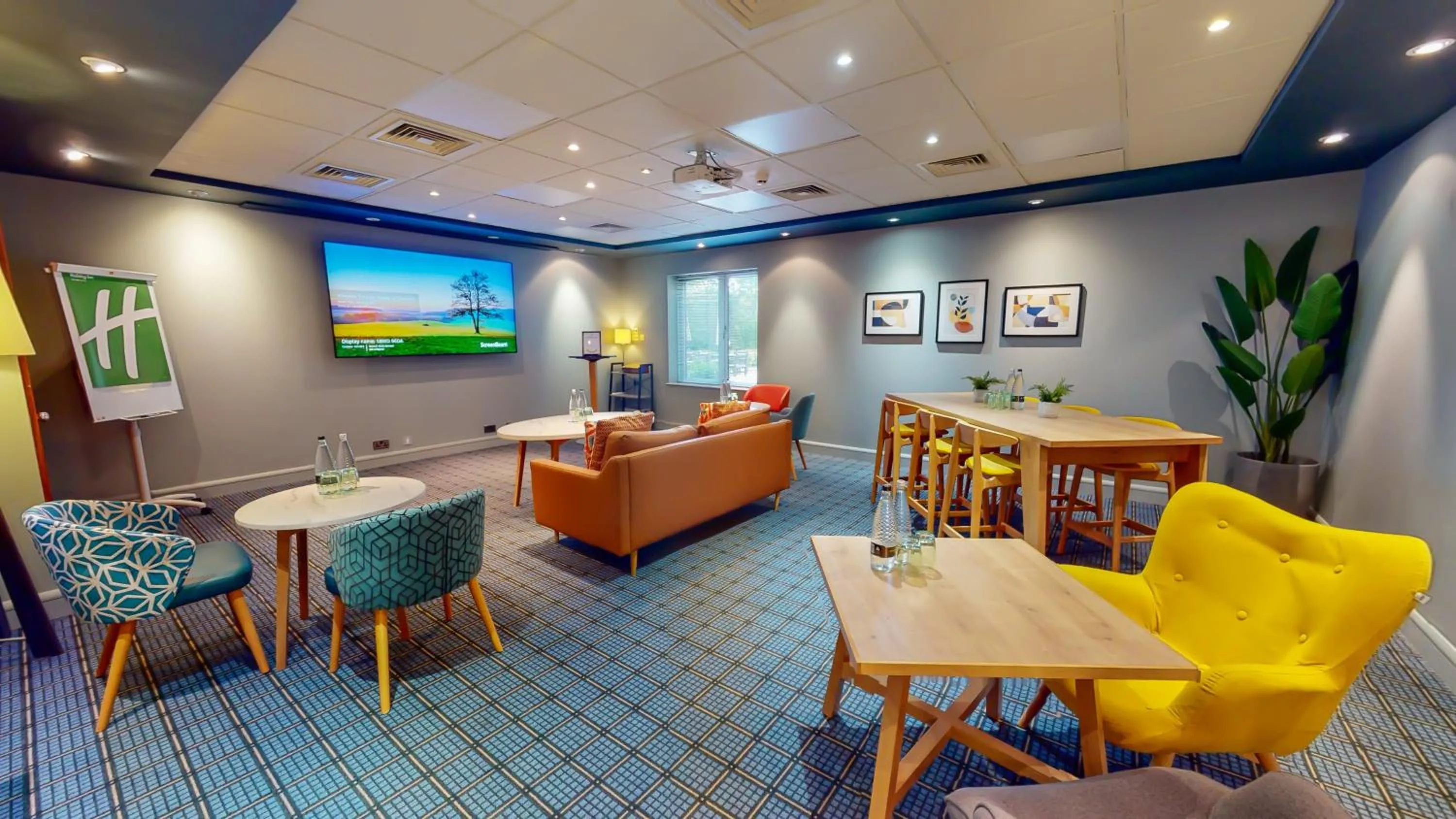 Meeting/conference room in Holiday Inn Oxford by IHG