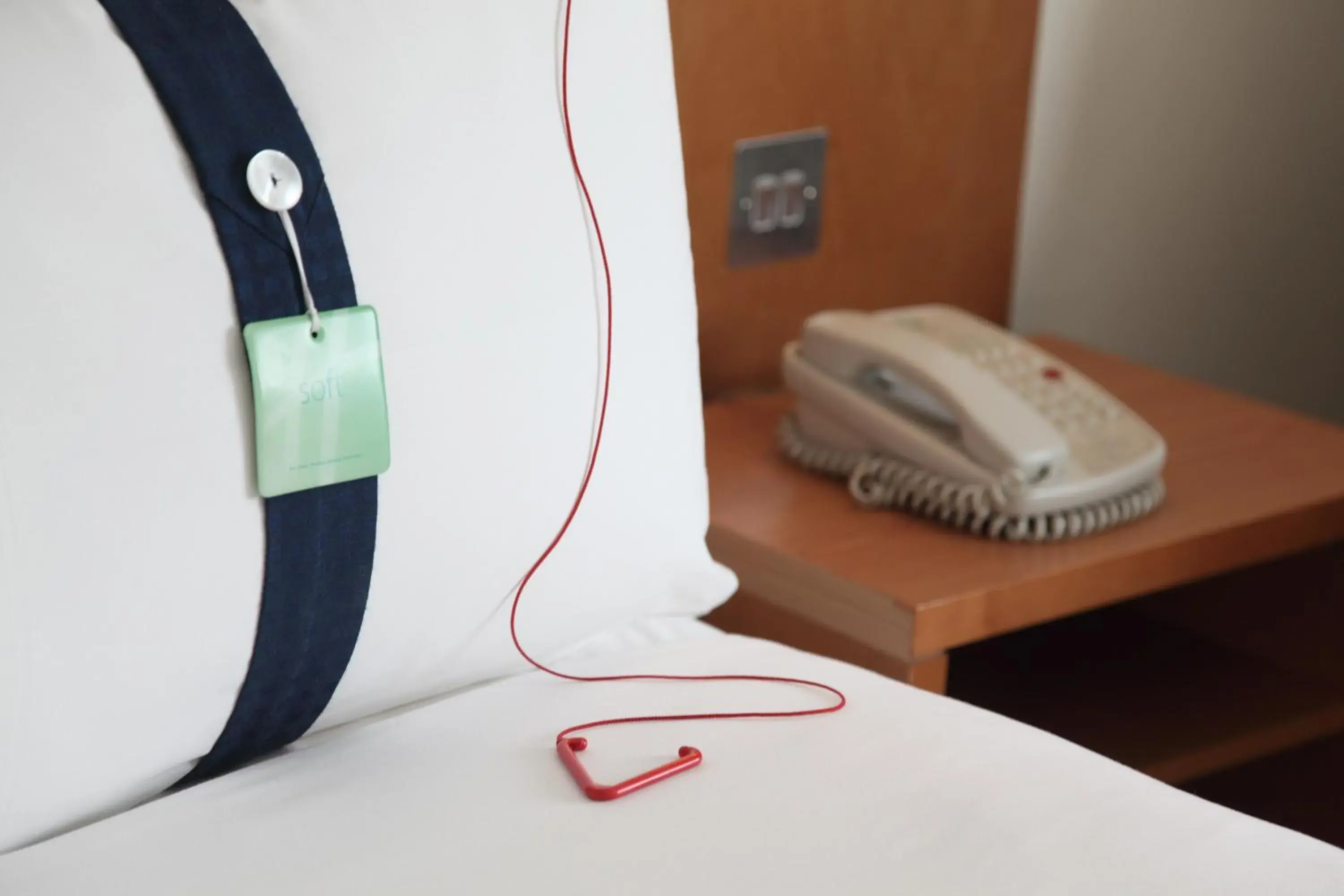 Standard Double Room - Disability Access in Holiday Inn Oxford by IHG Standard Double Room - Disability Access in Holiday Inn Oxford by IHG