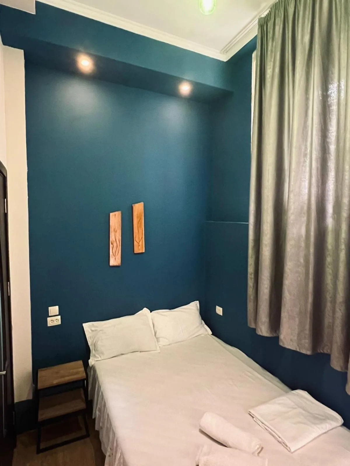 Bed in Hotel Rustaveli 36