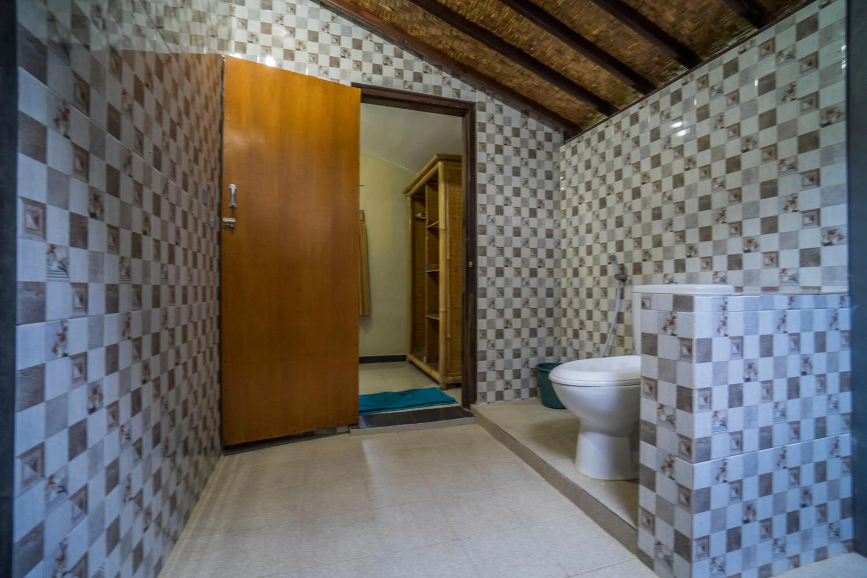 Toilet in Manuaba Inn