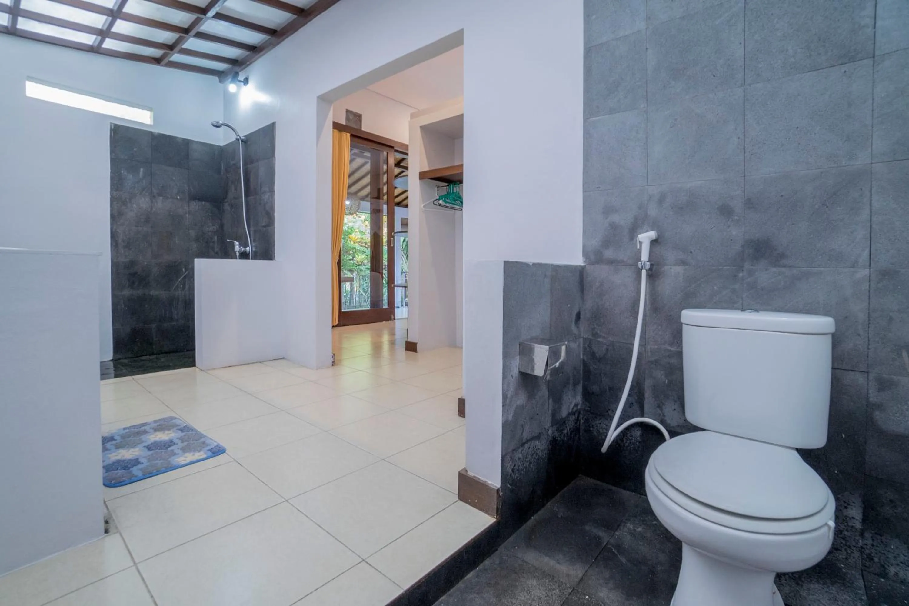 Bathroom in Manuaba Inn
