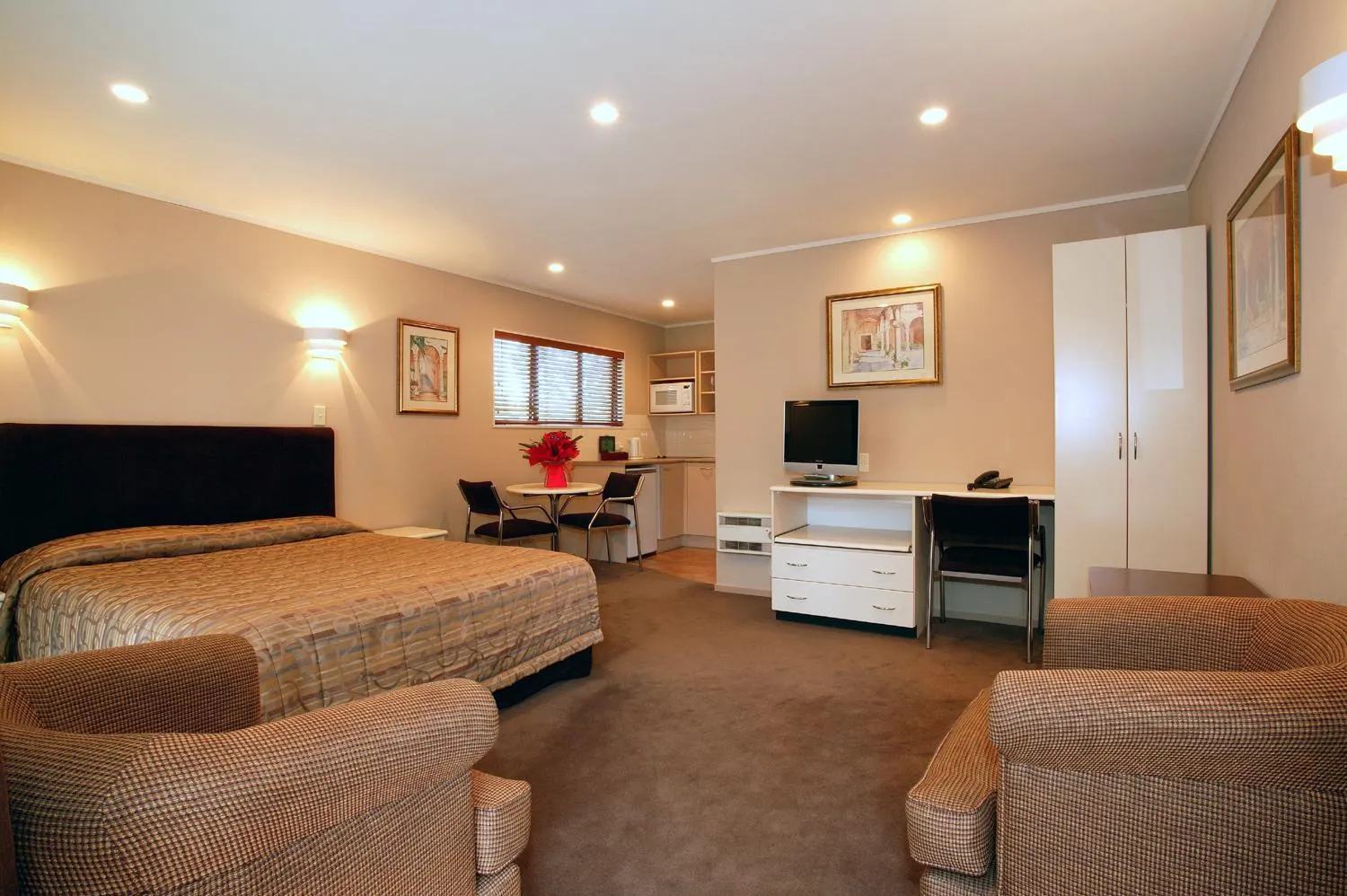 Photo of the whole room in Cornwall Park Motor Inn