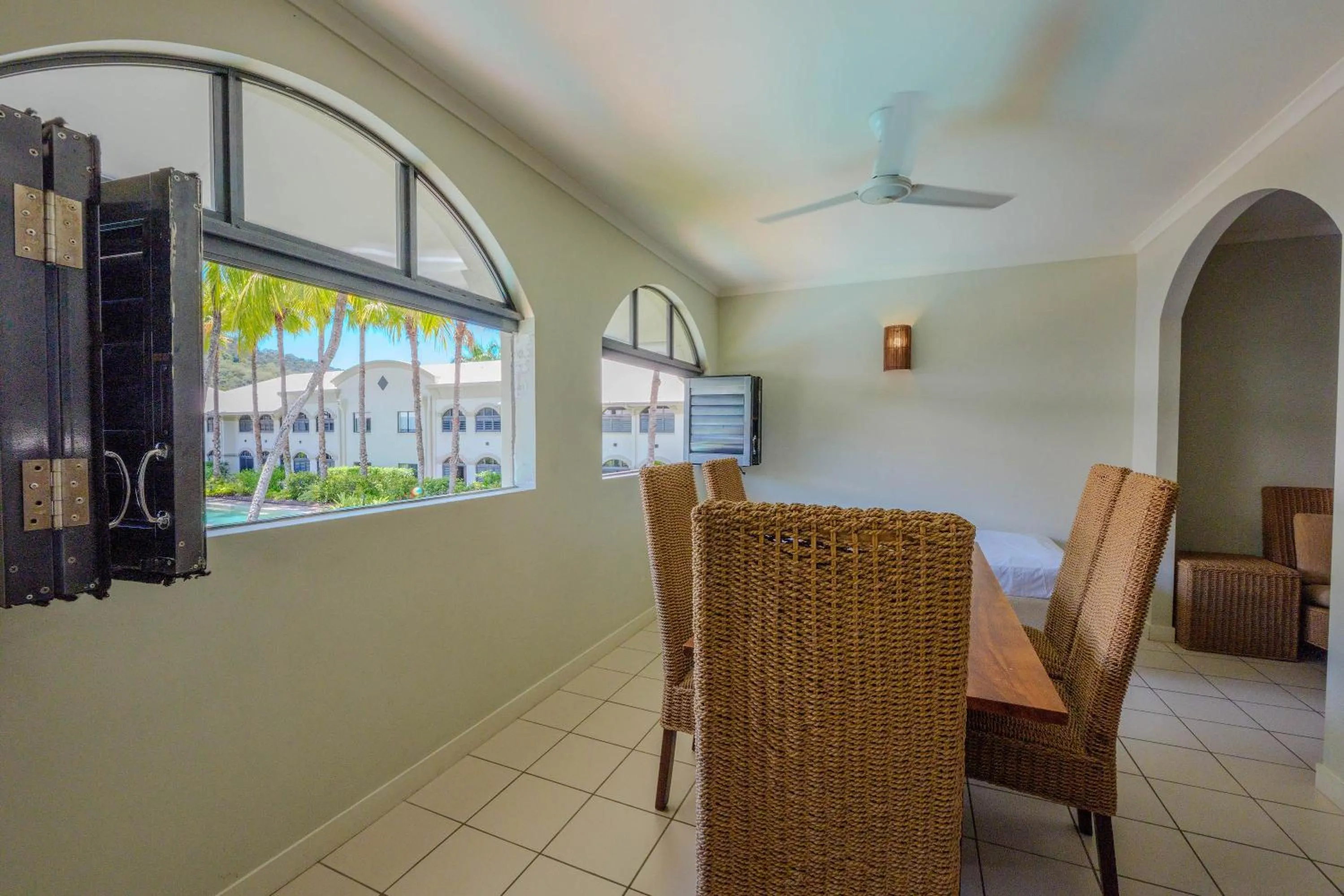 Dining area in Mango Lagoon Resort & Wellness Spa