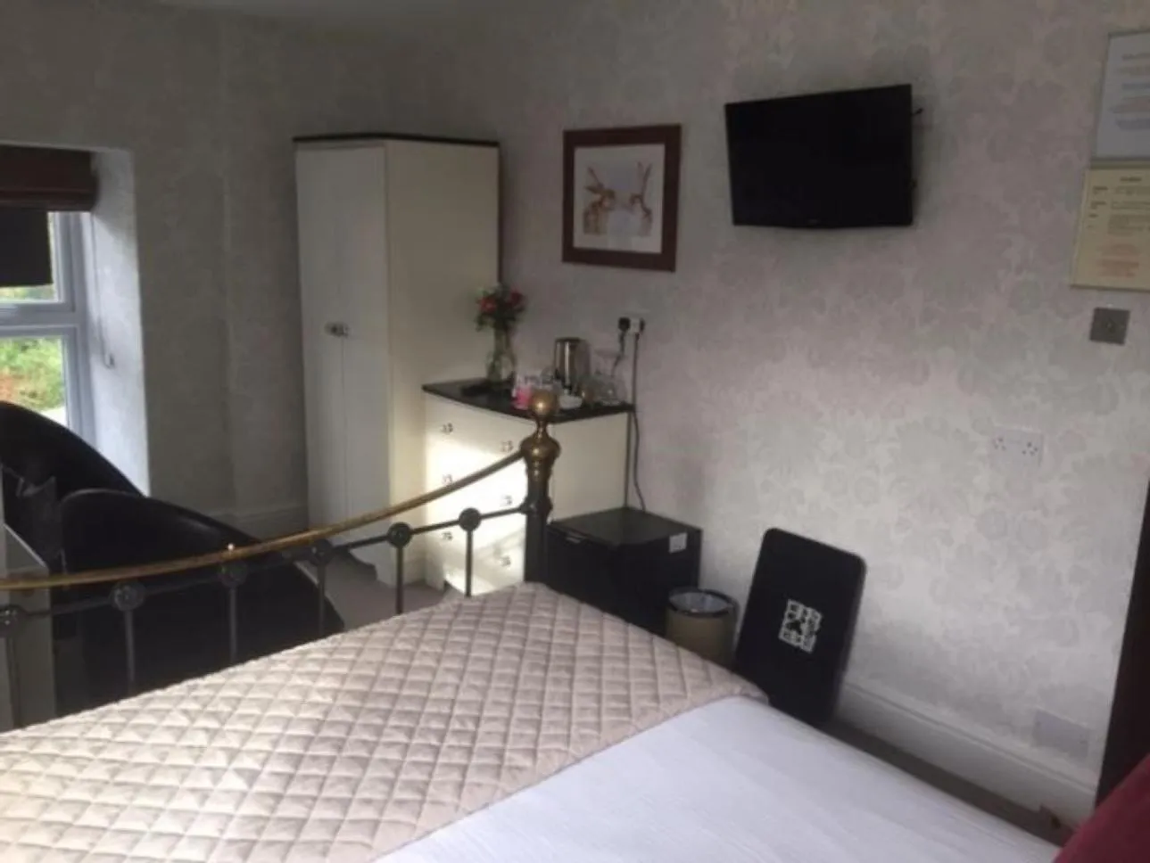 Bedroom, Bed in Glenville House - Adults Only - Incl FREE off-site health club with swimming pool, hot tub, sauna & steam room