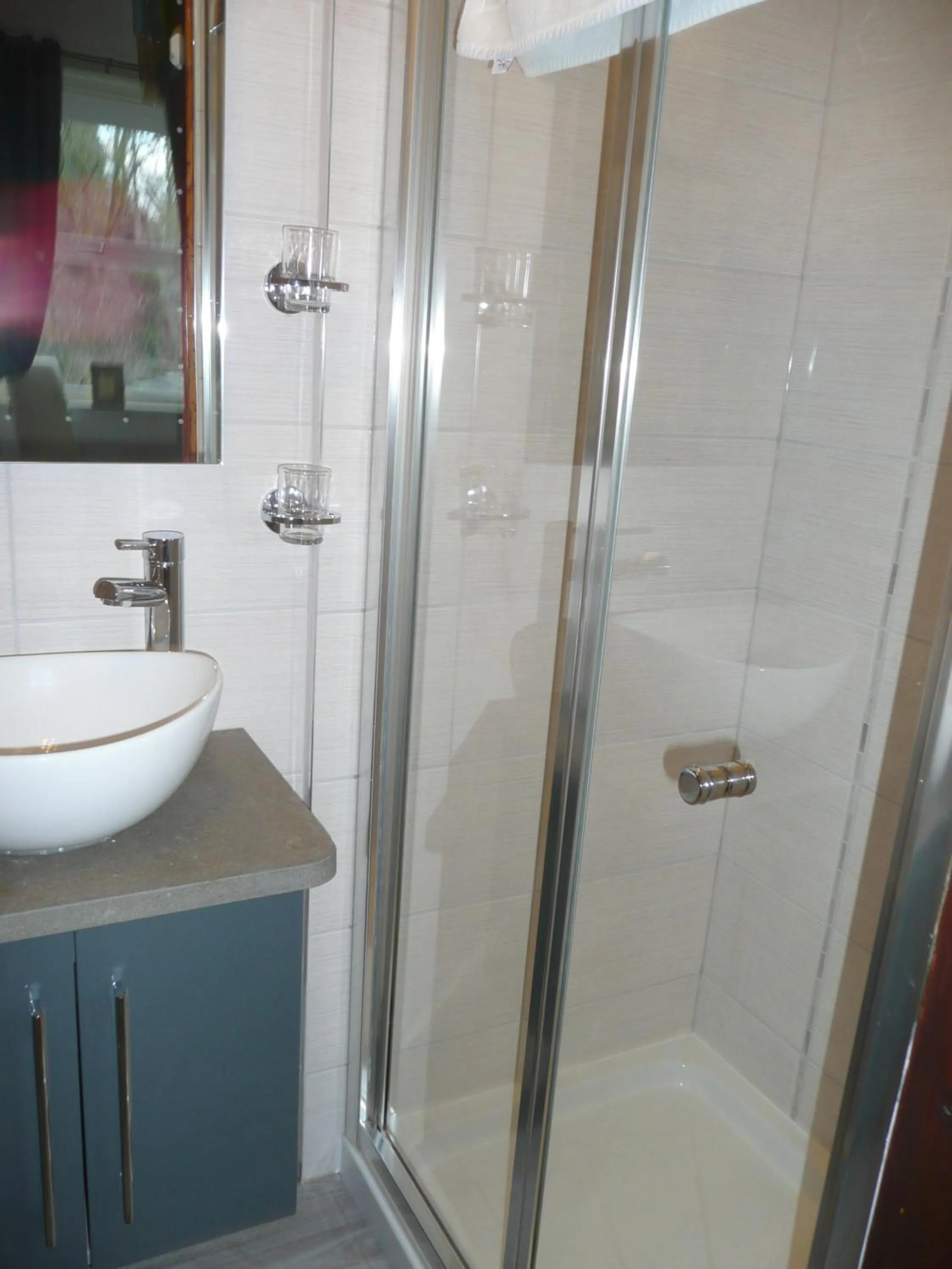 Glenville House - Adults Only - Incl FREE off-site health club with swimming pool, hot tub, sauna & steam room