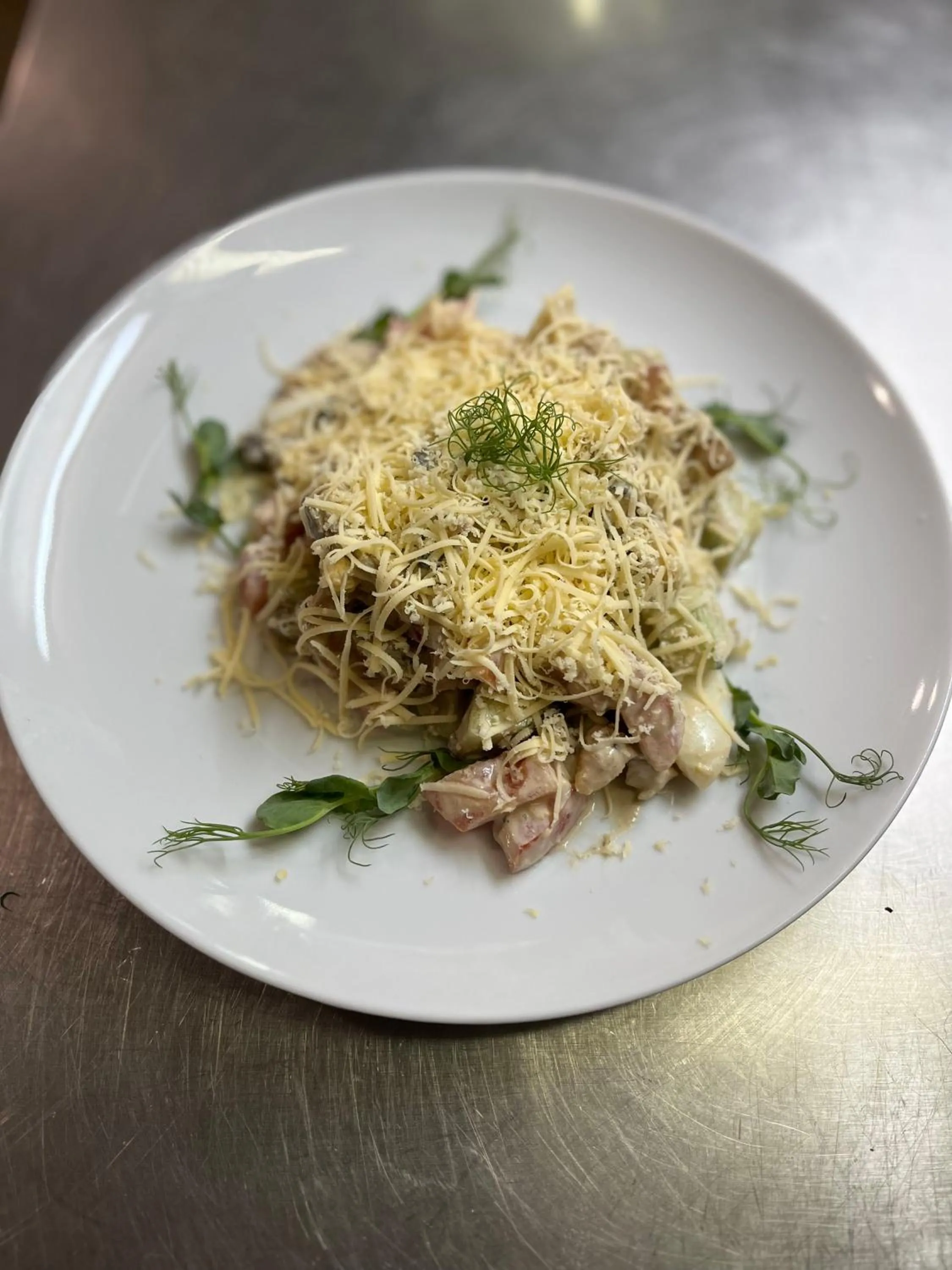 Restaurant/places to eat in Terem