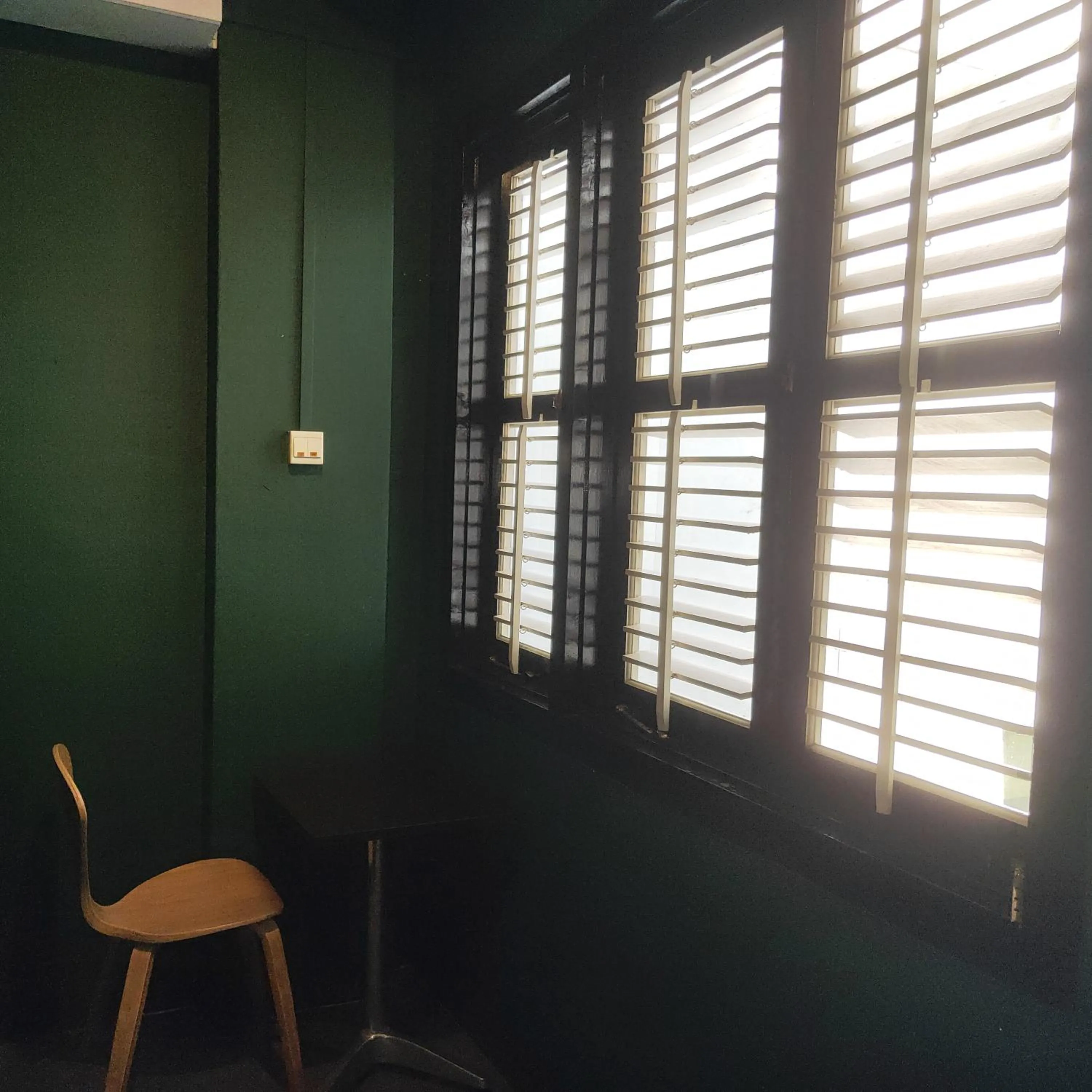 Private Room with 2 Single Beds in Wink at Mosque Street