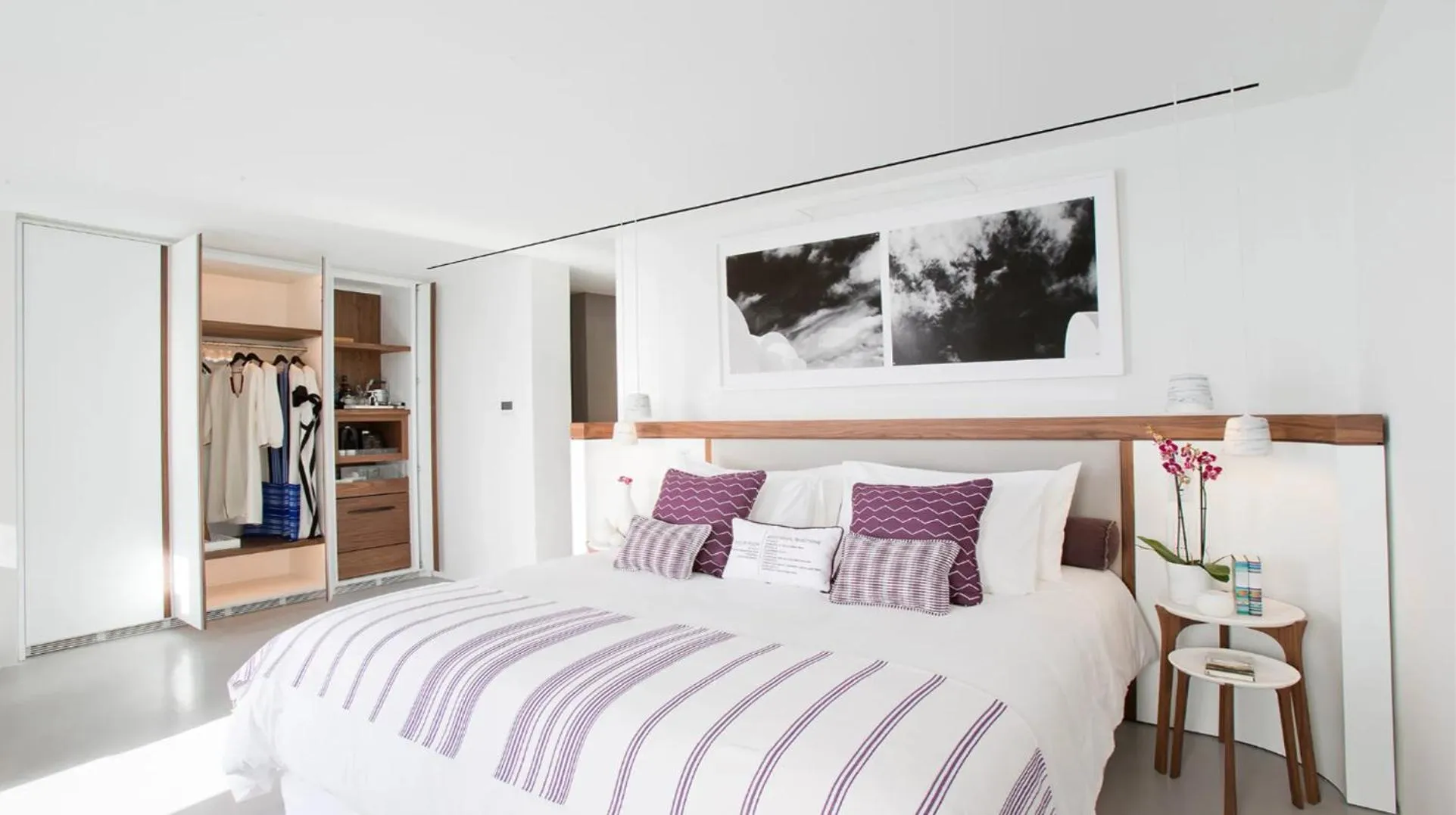 Bedroom in Grace Hotel, Auberge Collection