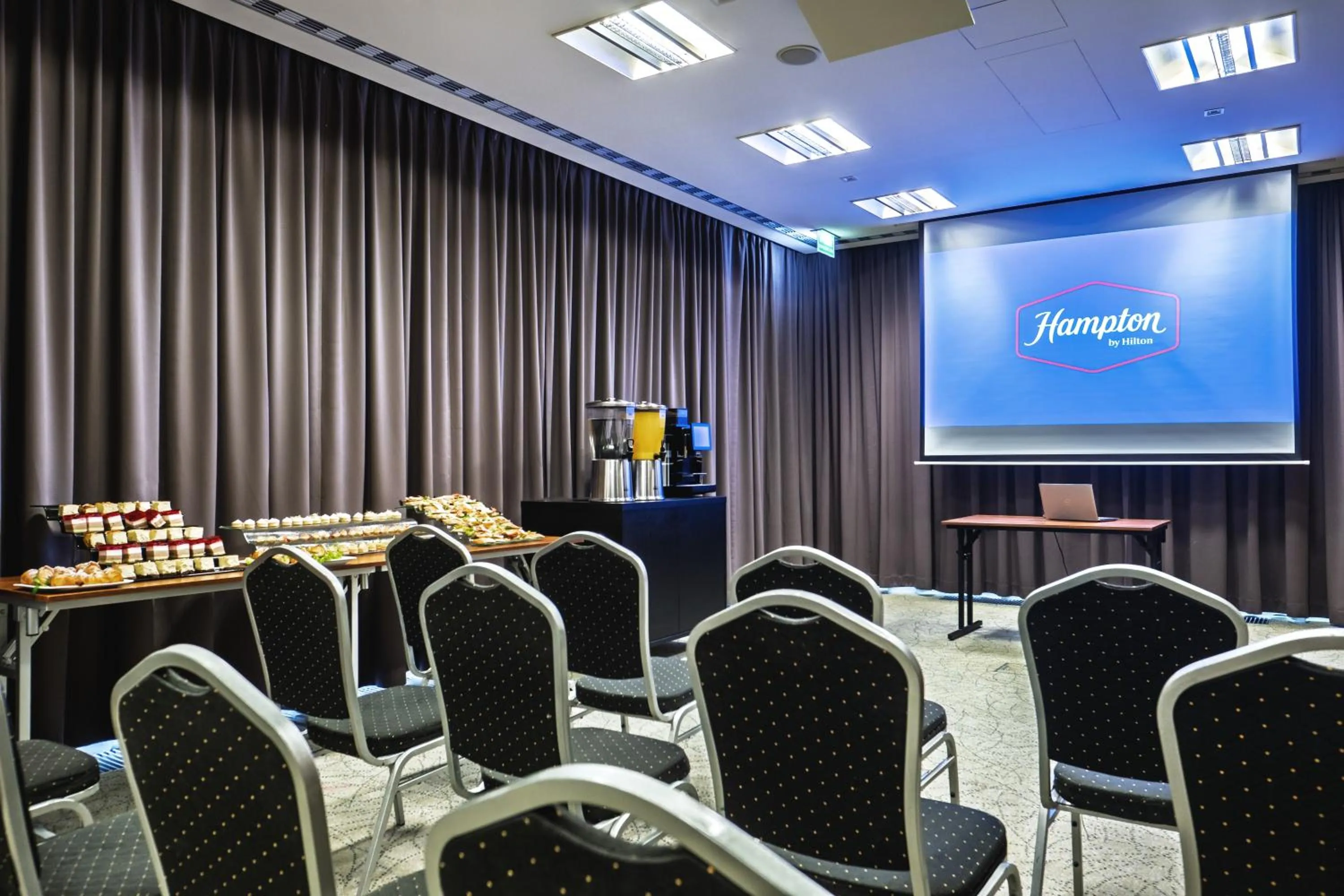 Meeting/conference room in Hampton by Hilton Świnoujscie