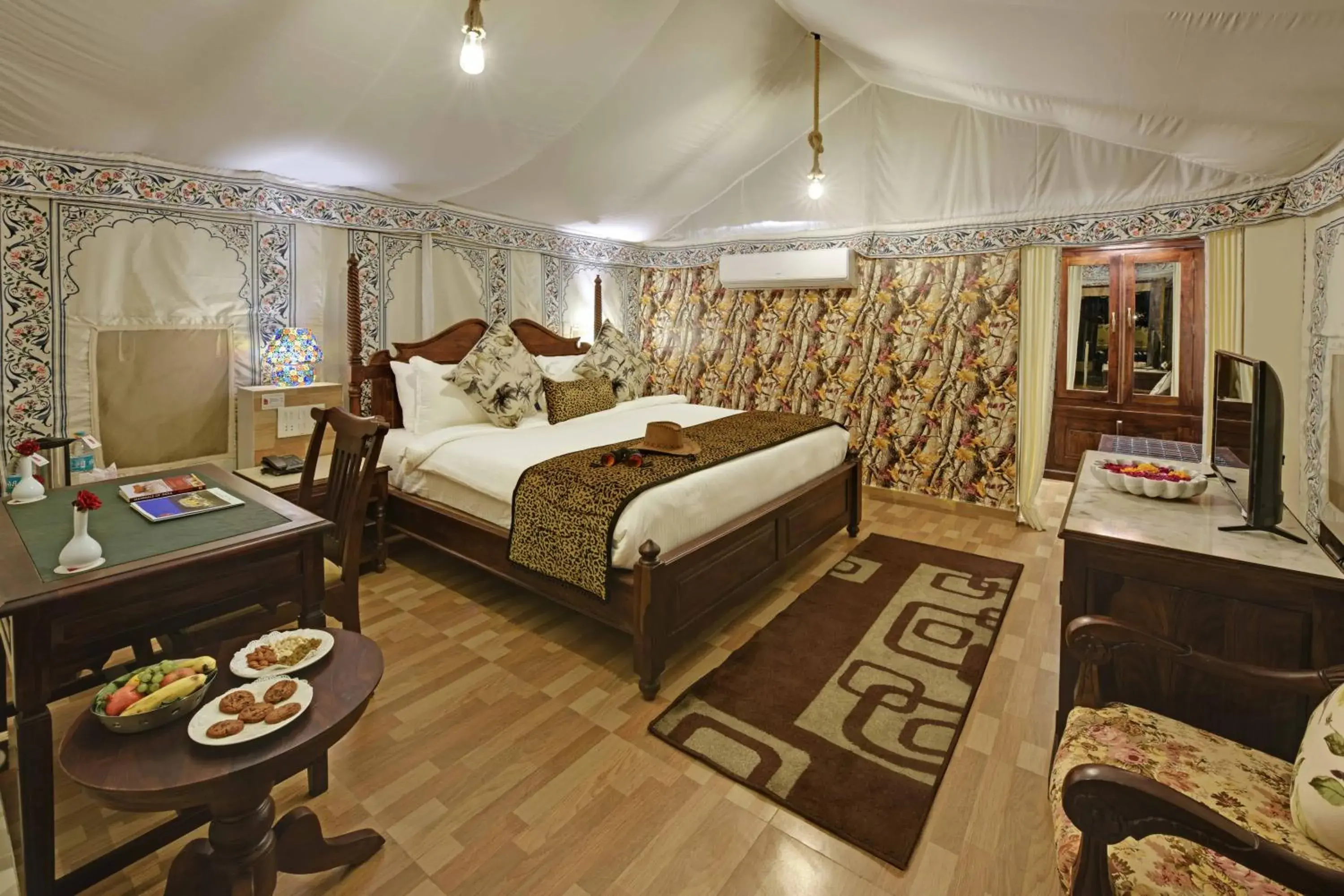 Photo of the whole room, Bed in Gir Lion Safari Camp by Trulyy, Sasan Gir Photo of the whole room, Bed in Gir Lion Safari Camp by Trulyy, Sasan Gir