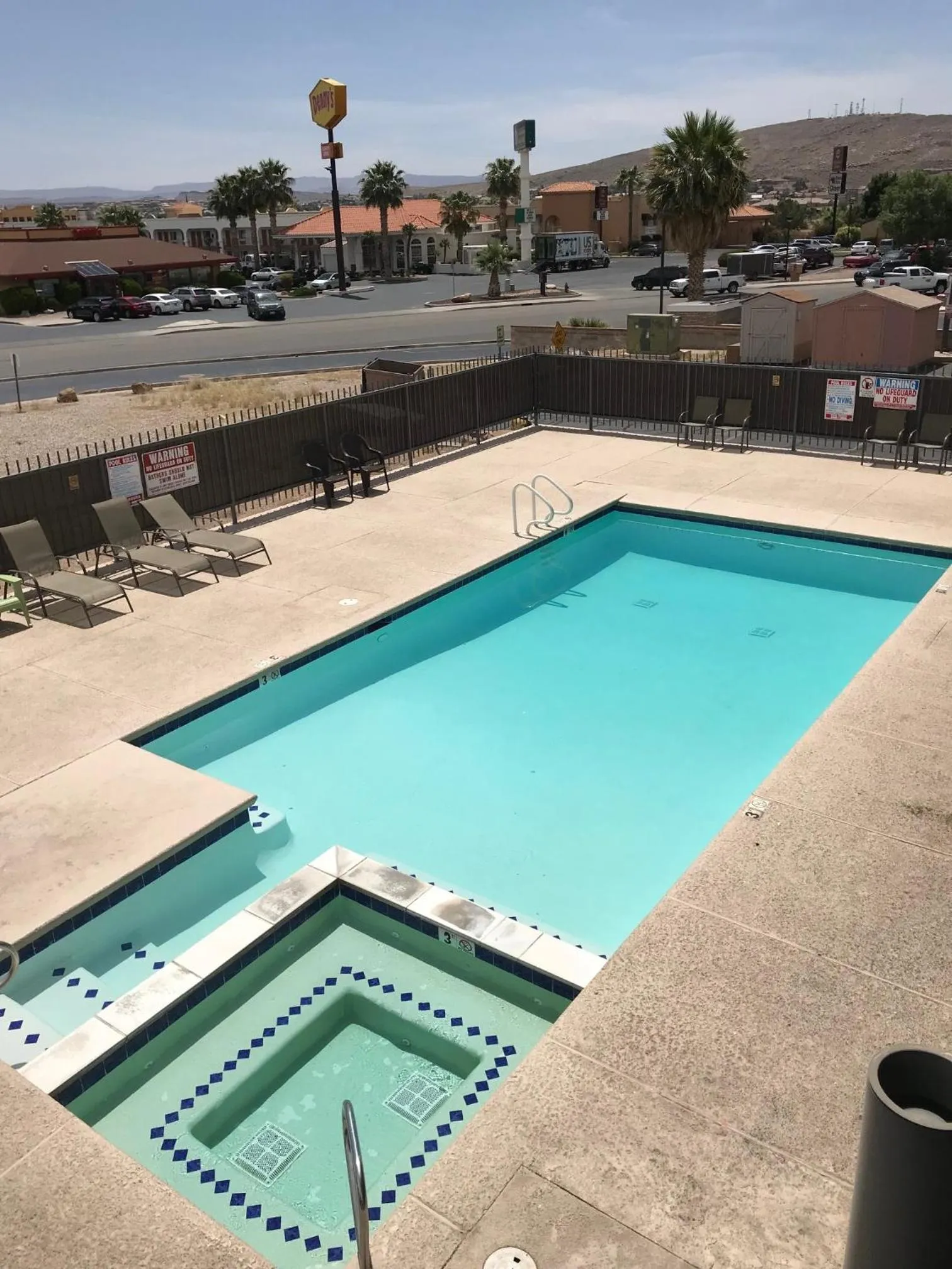 Swimming pool in Claridge Inn - St. George