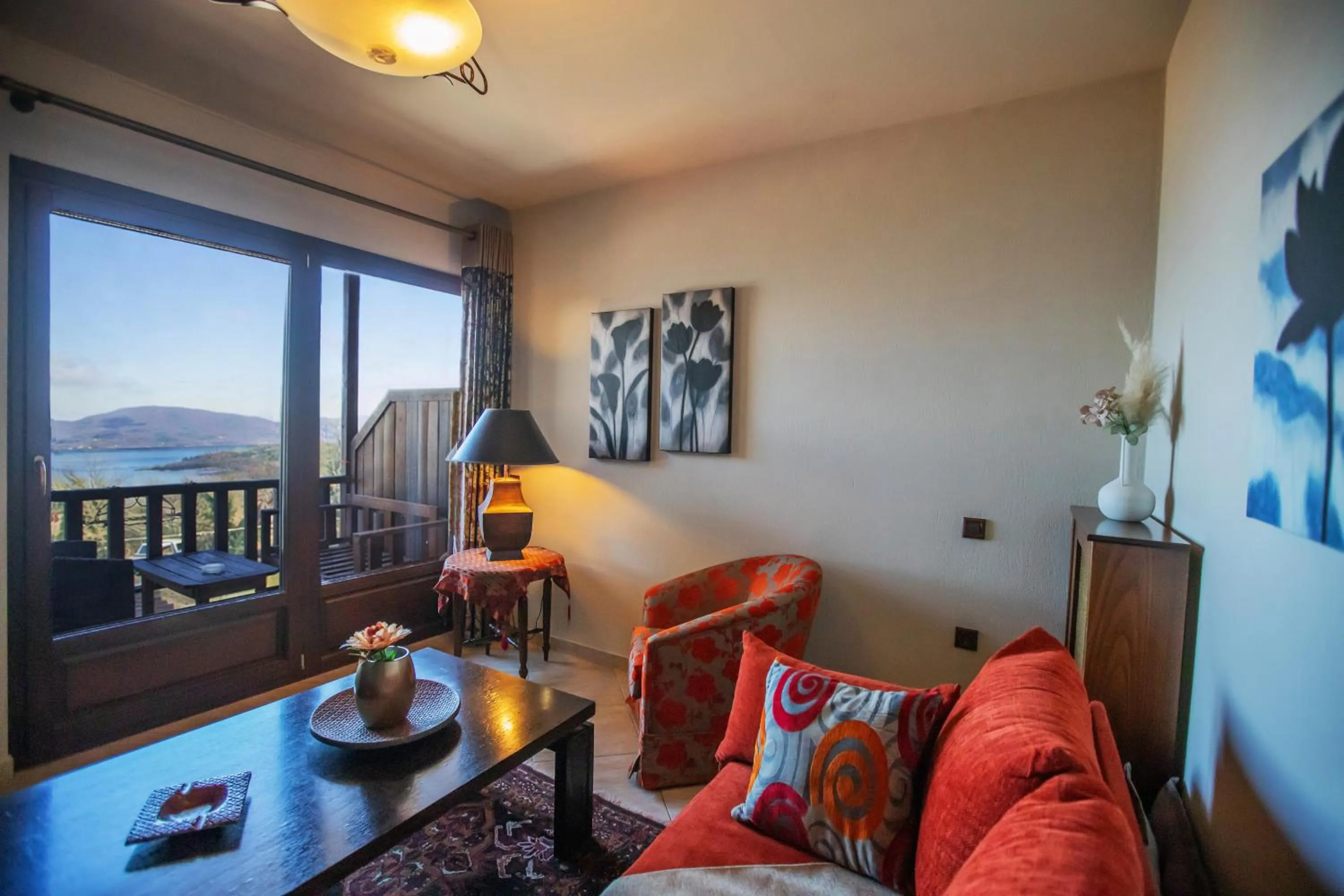 Pandion Luxury Boutique Hotel & Suites with Spa